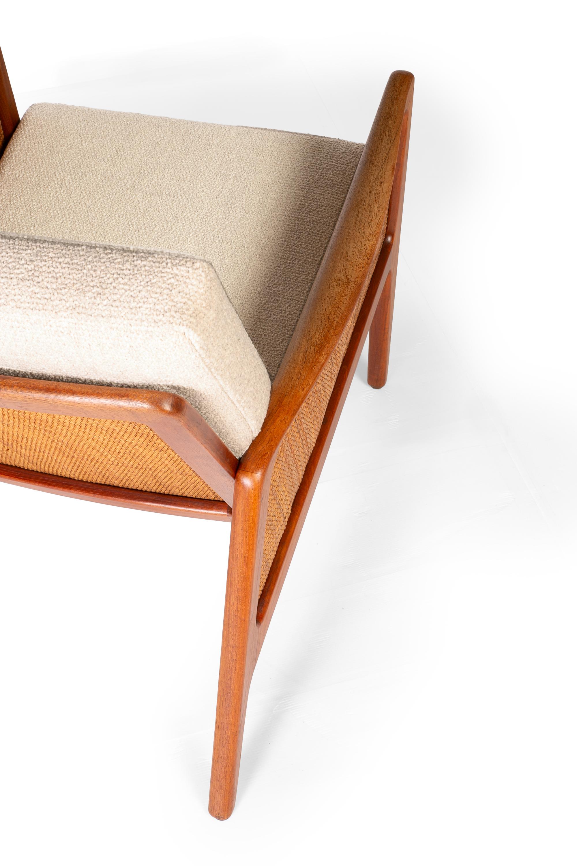 Hvidt & Molgaard sedie da salotto in rattan danese di metà secolo in teak in vendita 2
