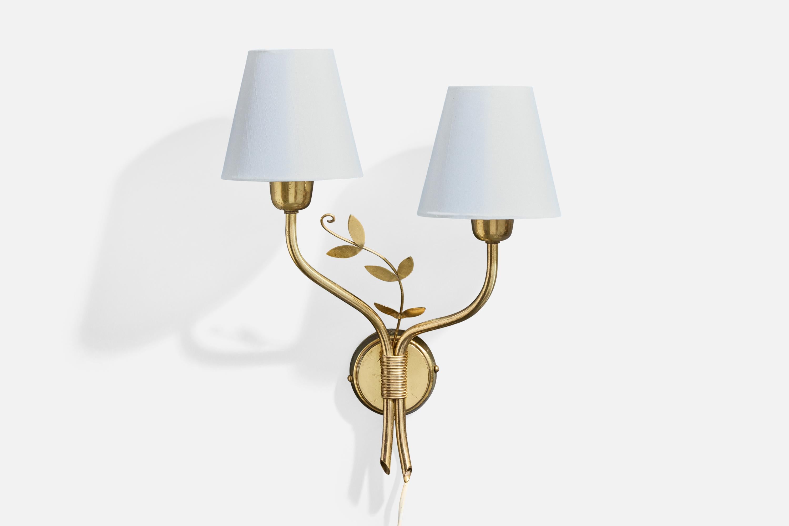Scandinavian Modern Høvik Verk, Wall Lights, Brass, Fabric, Norway, 1950s For Sale