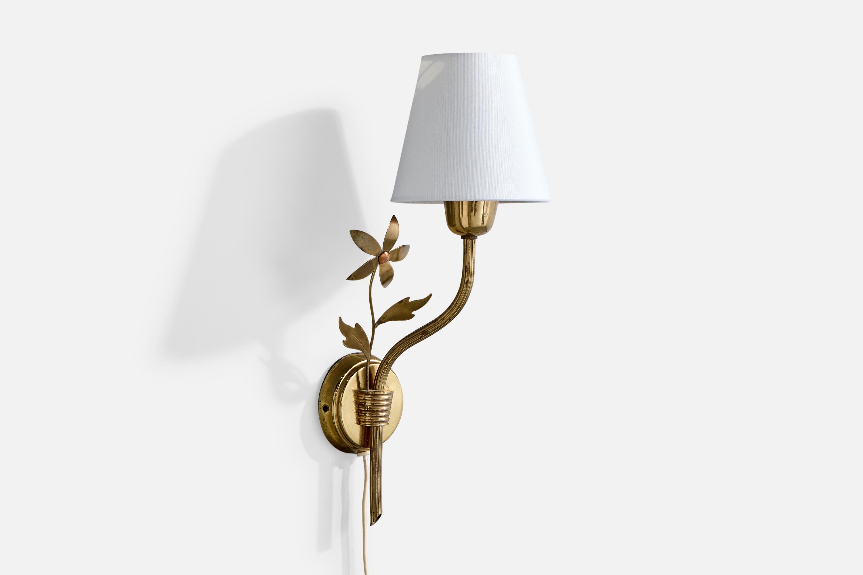 Norwegian Høvik Verk, Wall Lights, Brass, Fabric, Norway, 1950s