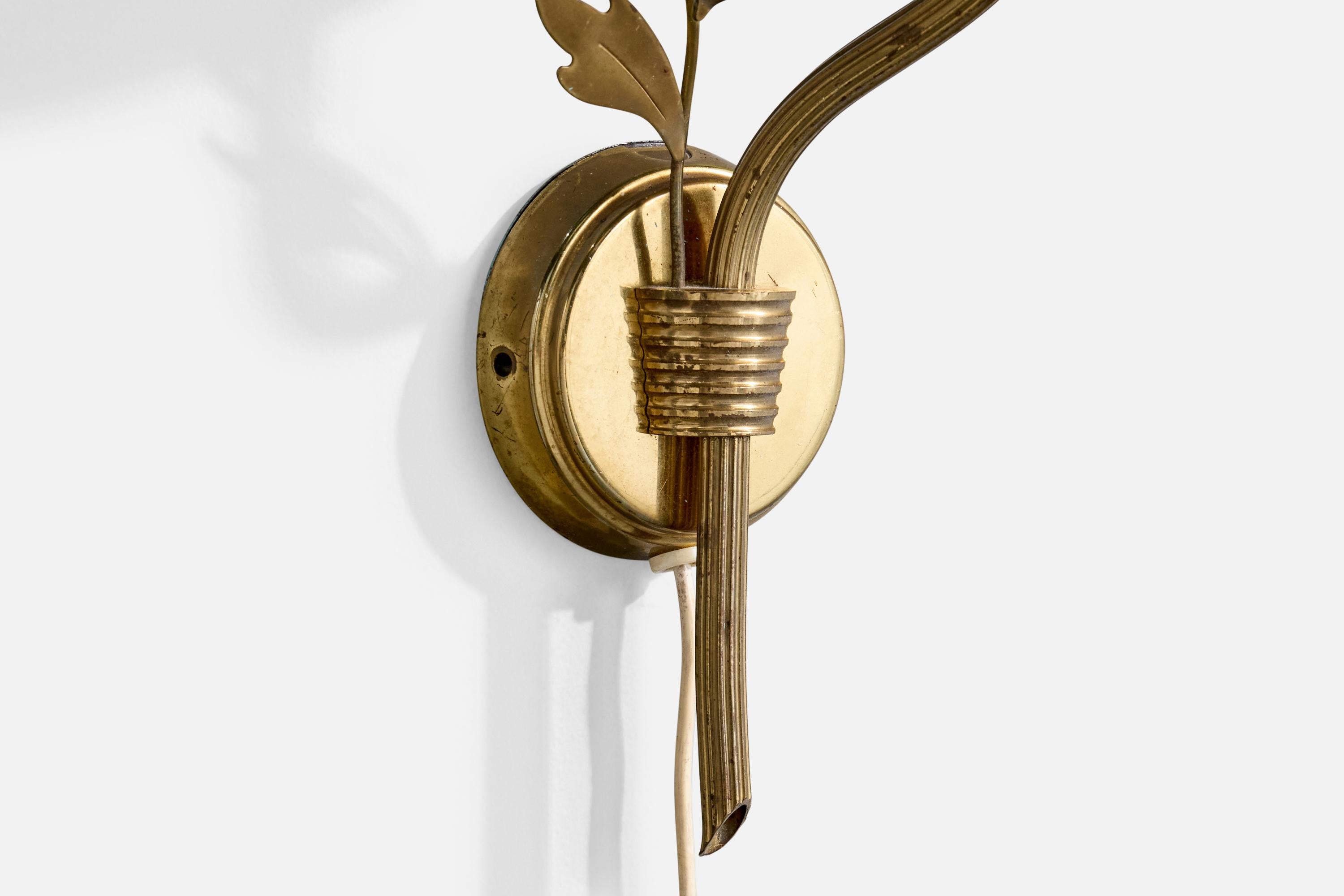Mid-20th Century Høvik Verk, Wall Lights, Brass, Fabric, Norway, 1950s