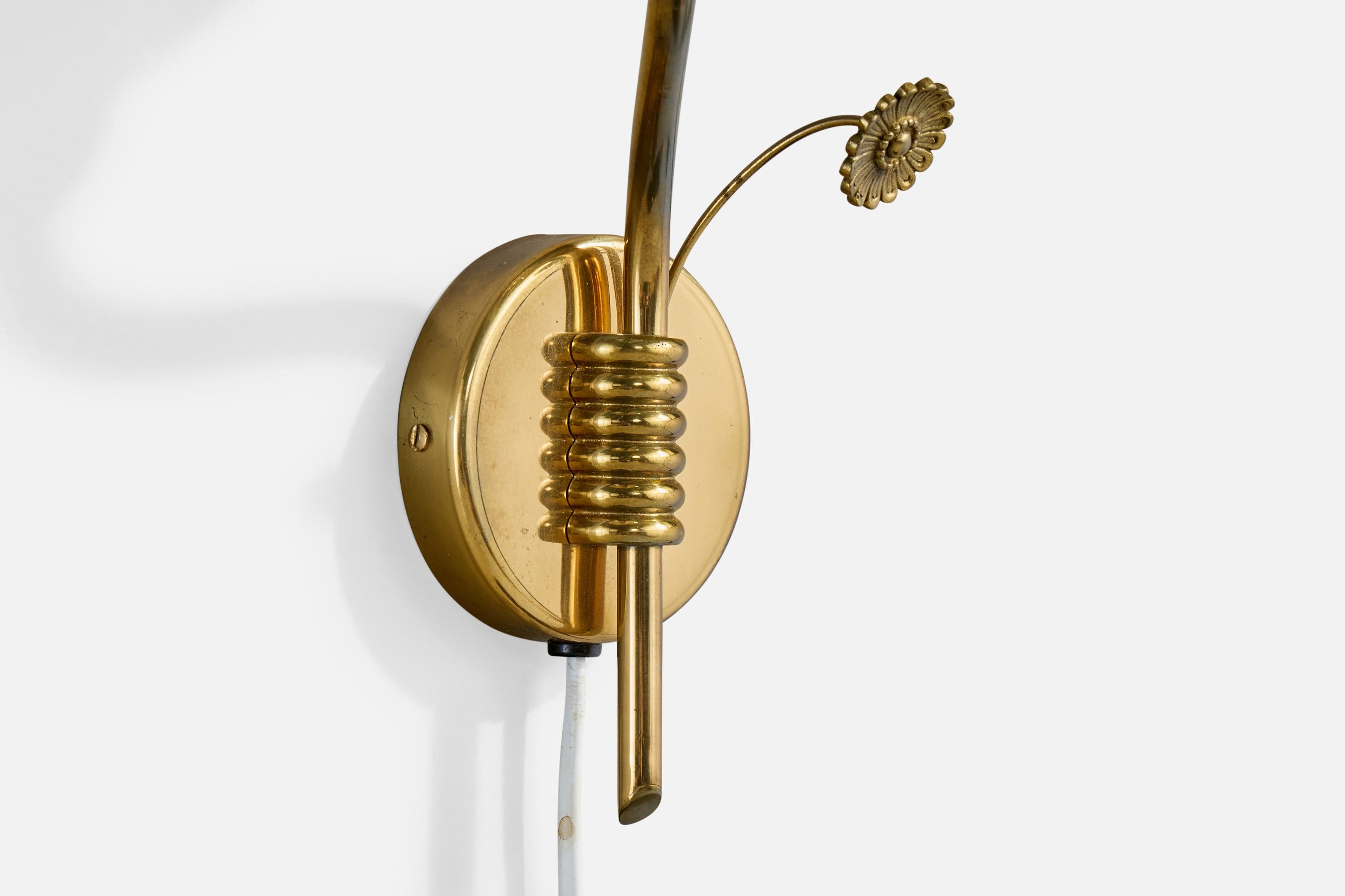 Mid-20th Century Høvik Verk, Wall Lights, Brass, Fabric, Norway, 1950s For Sale