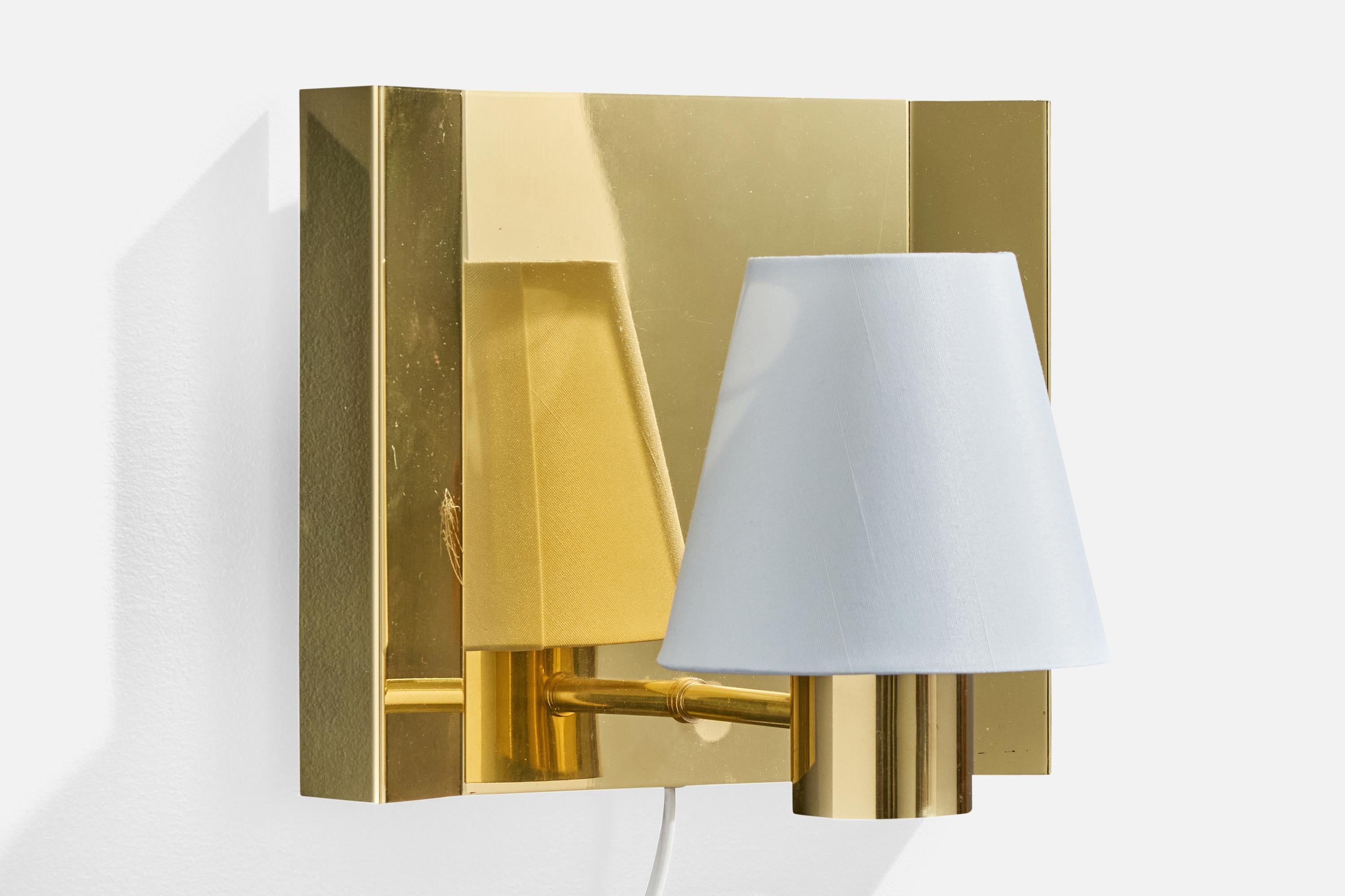 Høvik Verk, Wall Lights, Messing, Stoff, Norwegen, 1960er Jahre (Norwegisch) im Angebot