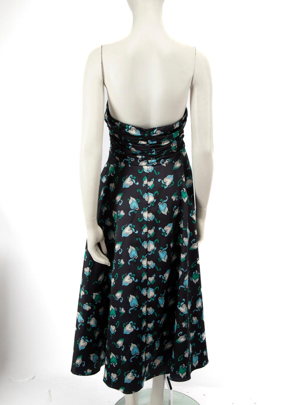 Noir Robe midi Karla bleu marine imprimée de cœurs HVN, taille M en vente