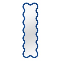 Hvyli 14 - Miroir en pied ondulé, miroir décoratif étroit par oitoproducts