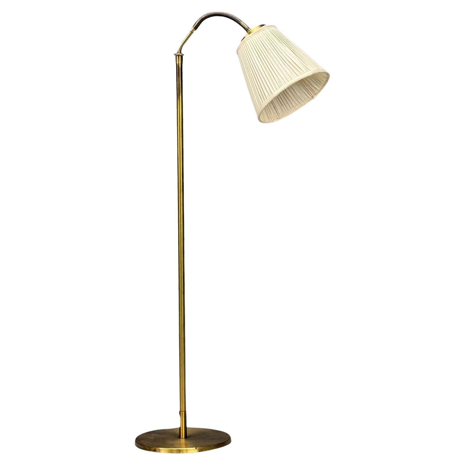 H.W. Armatur, Swedish Modern, Floor Lamp, Brass, Fabric, Sweden, 1940s en vente