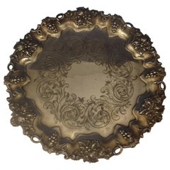 Hw & Co. Englisches Salbentablett mit Trauben auf dem Fuß, aus Sterlingsilber, um 1849