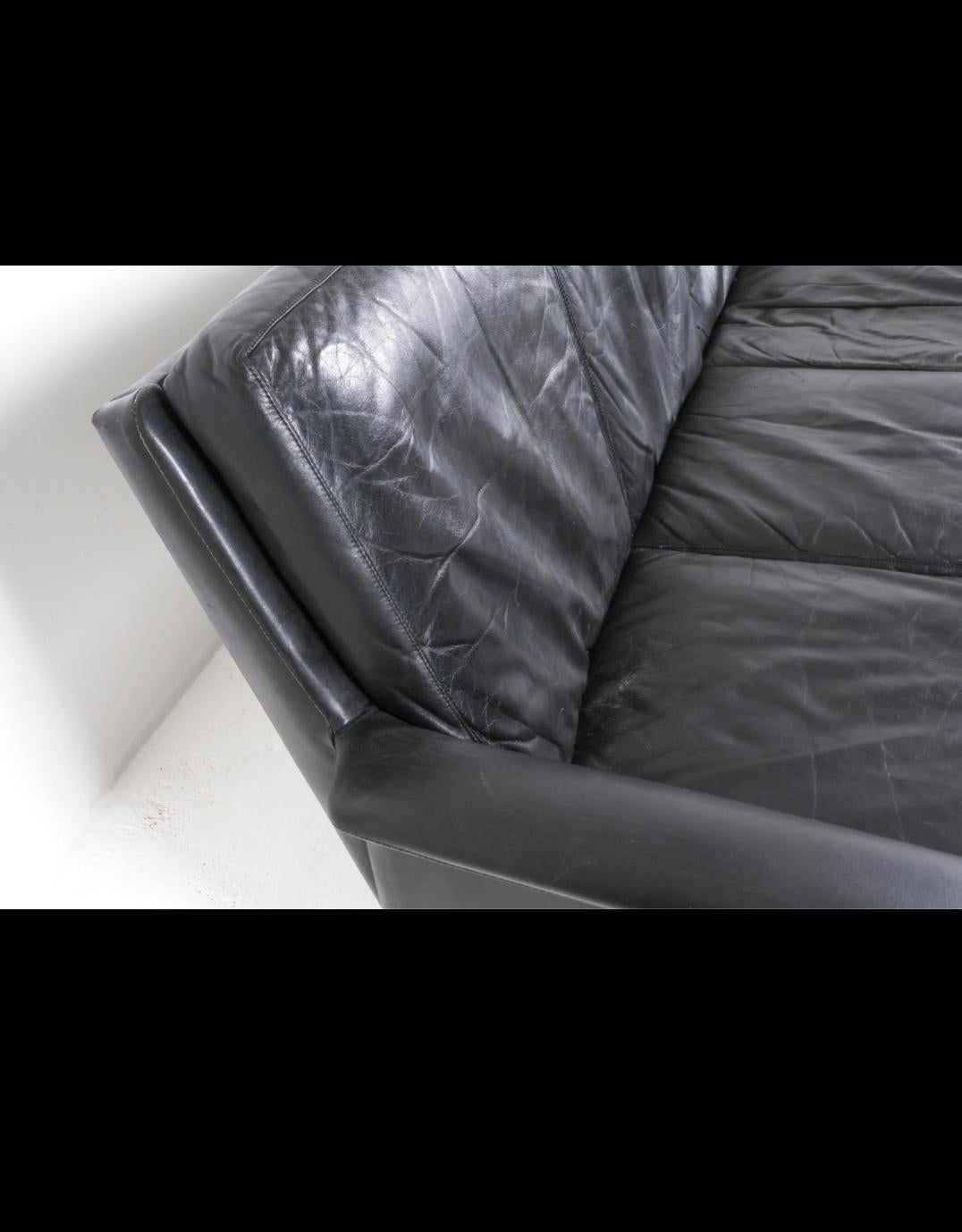 H.W. Klein for Bramin 1960s Leather Sofa with Rosewood Legs 2
