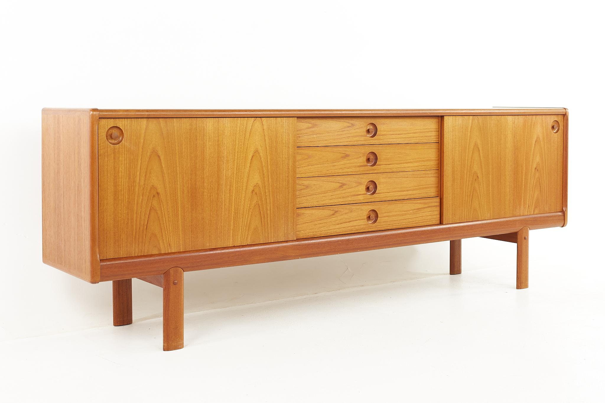 HW Klein for Bramin Møbler Mid Century Danish Teak Sideboard Credenza with Hutch 4