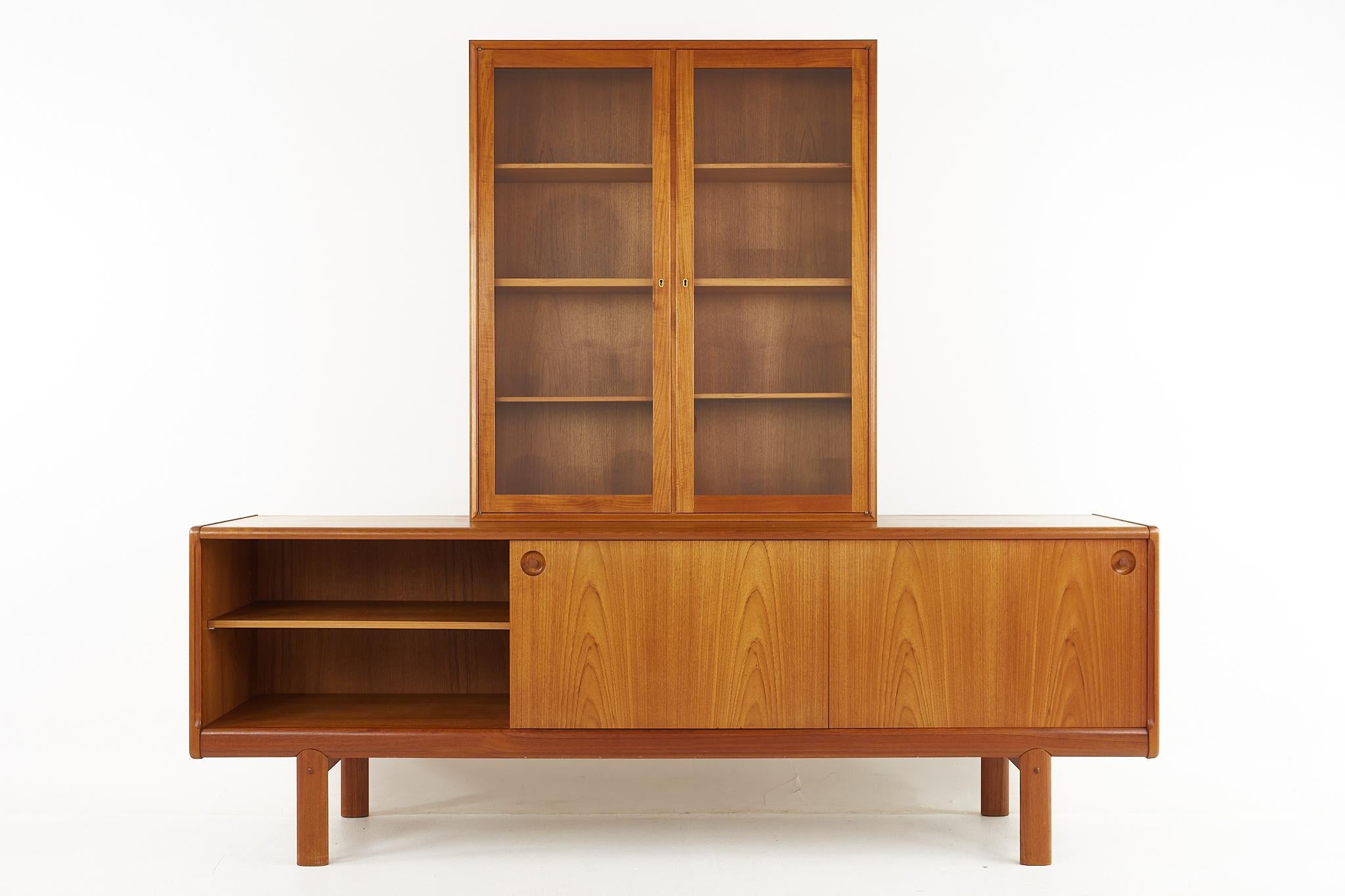 HW Klein for Bramin Møbler Mid Century Danish Teak Sideboard Credenza with Hutch In Good Condition In Countryside, IL
