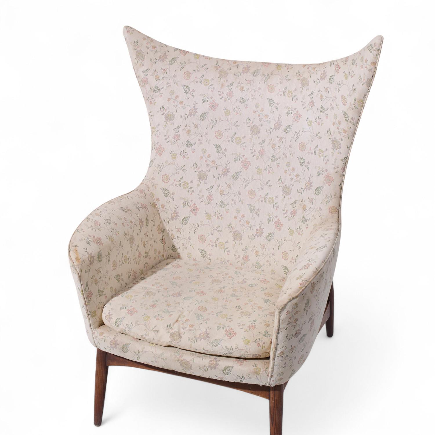 H.W. Klein for Bramin Møbler Model 207/5 Mid Century Danish Walnut Wing Chair en venta 2