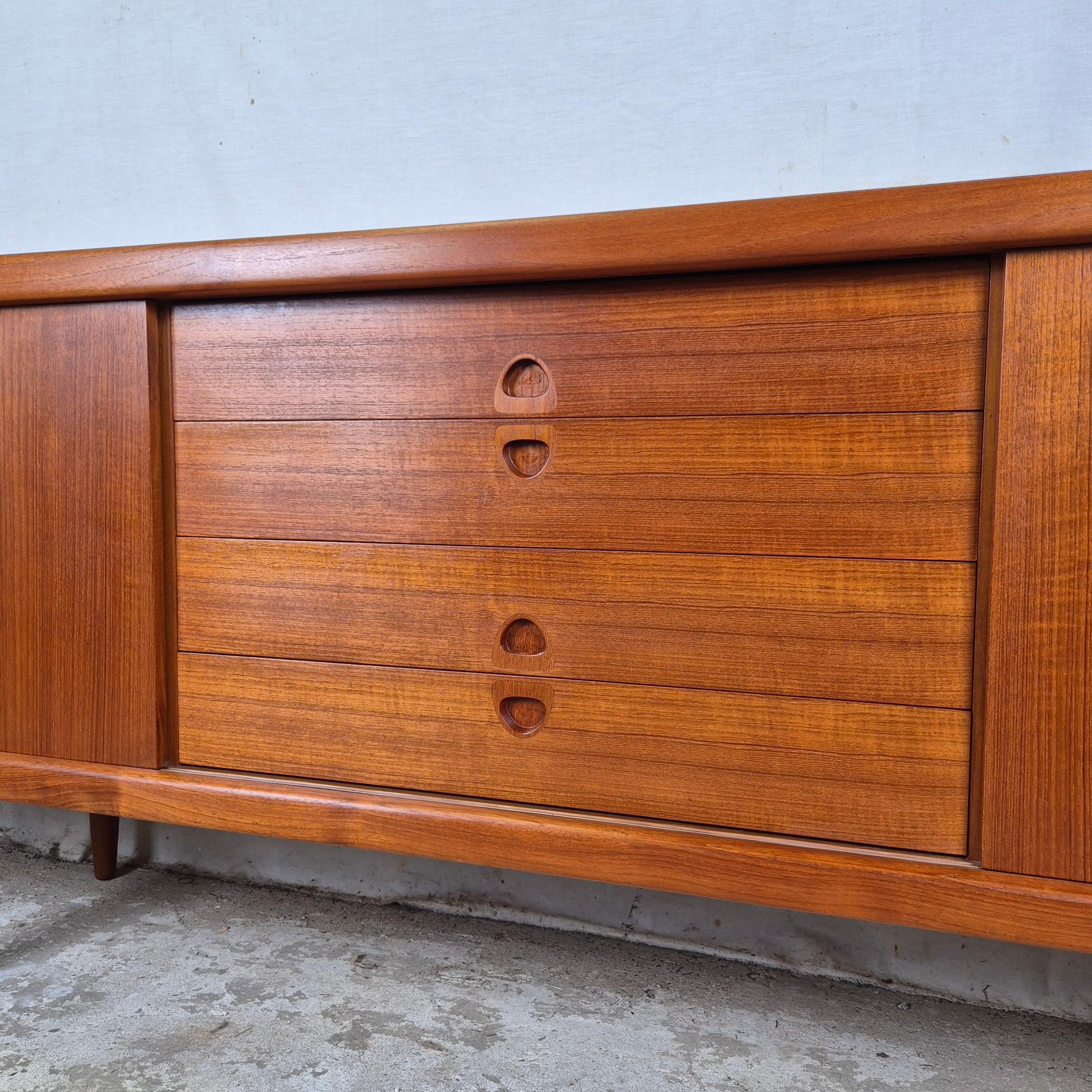 Teak H.W. Klein for Bramin Mid Century Vintage Danish sideboard 60s