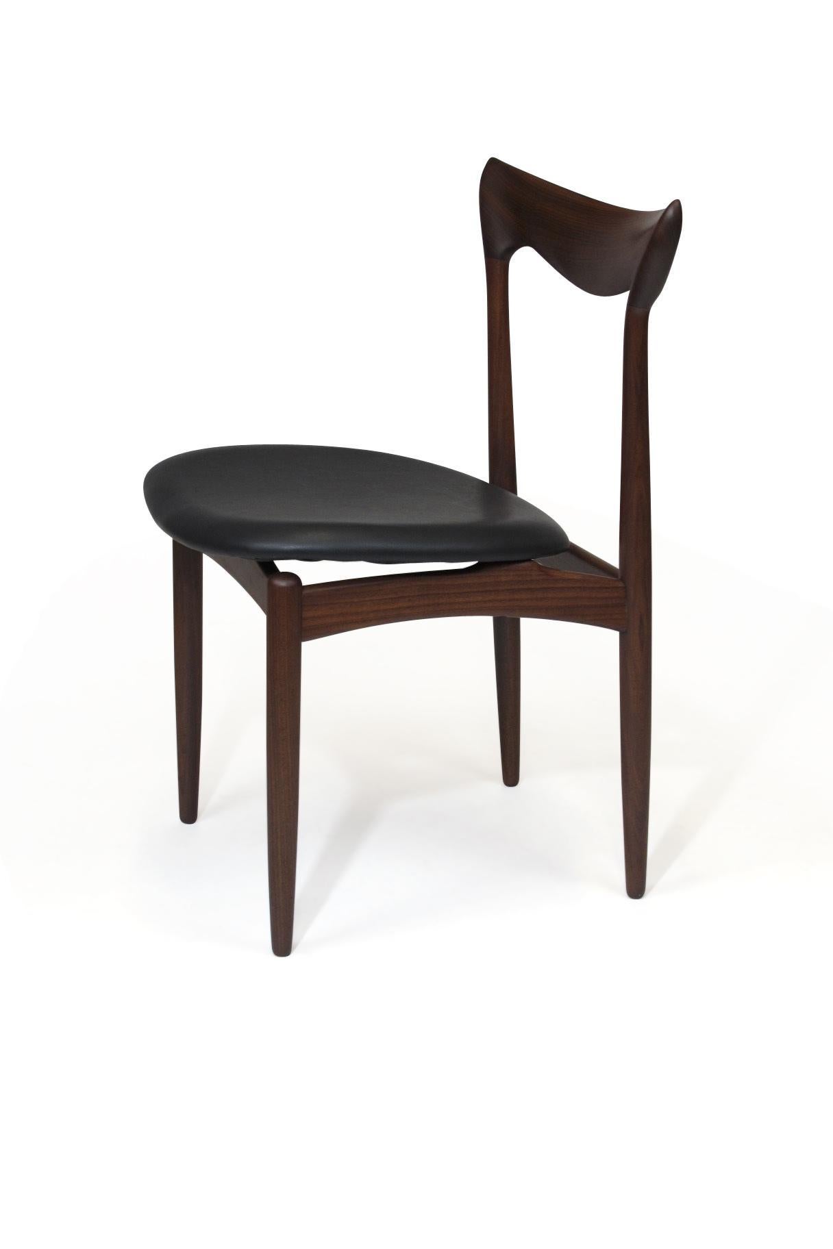 H.W. Klein Sculpted Back Dining Chairs of Walnut, Set of Six In Excellent Condition In Oakland, CA