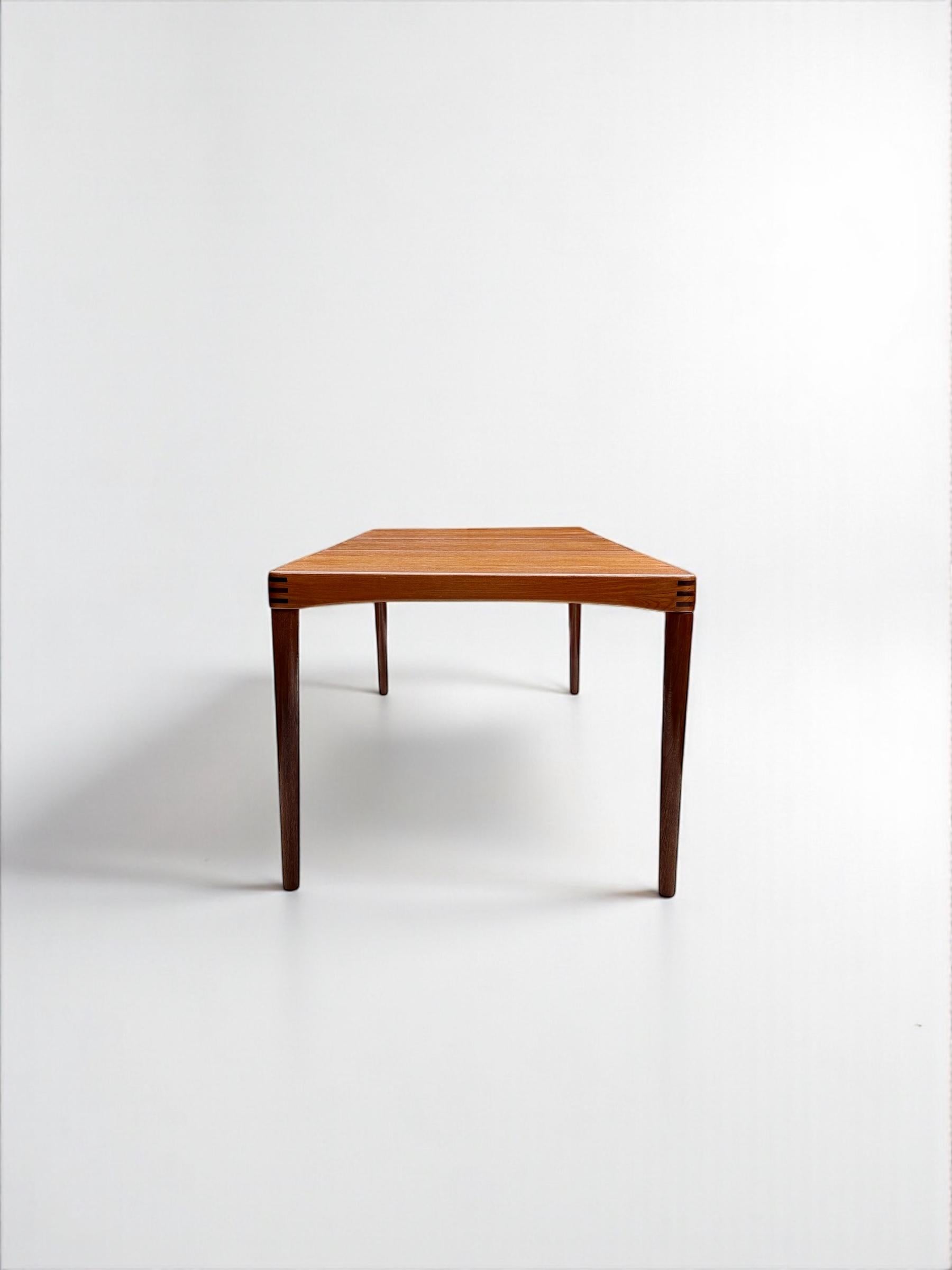H.W. Klein Teak & Cognac Leather Dining Set for Bramin, Denmark 1960's For Sale 10