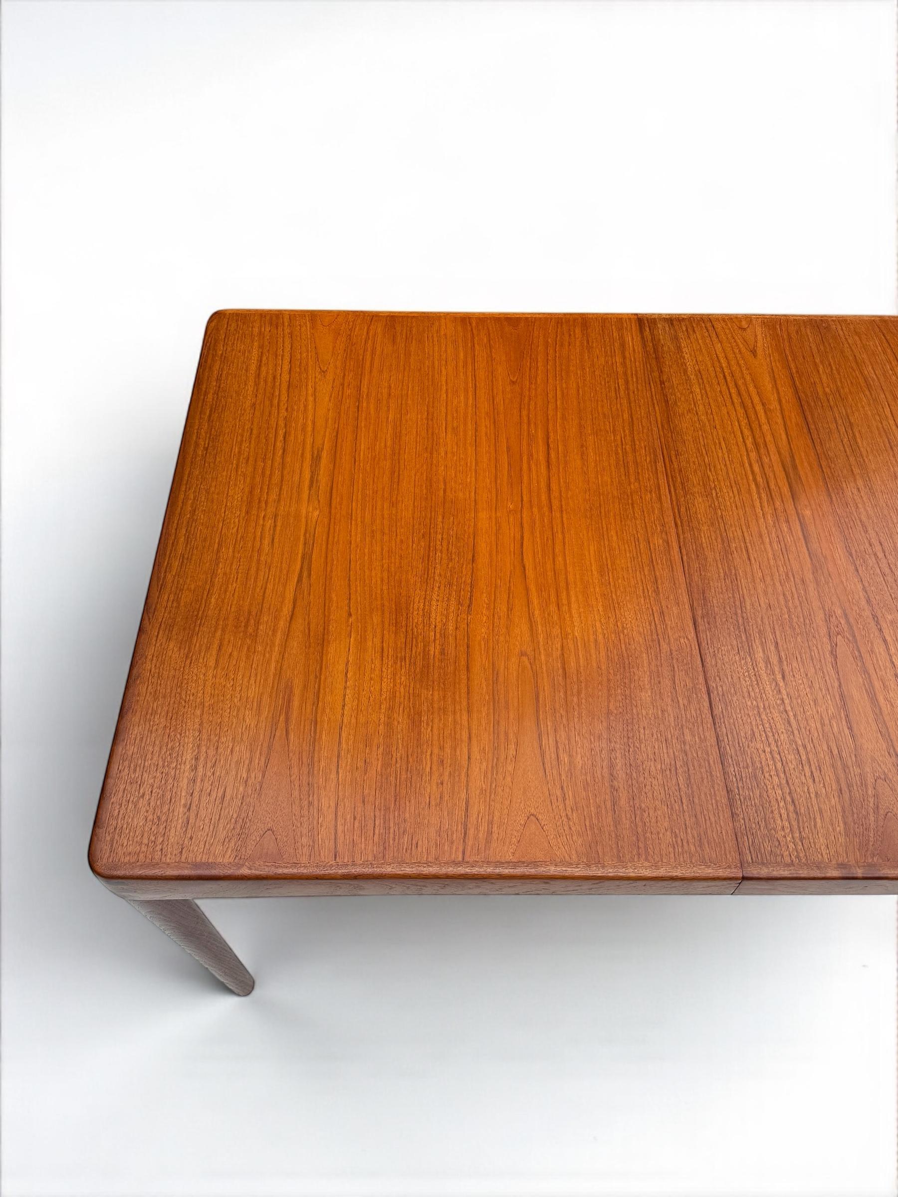 H.W. Klein Teak & Cognac Leather Dining Set for Bramin, Denmark 1960's For Sale 13