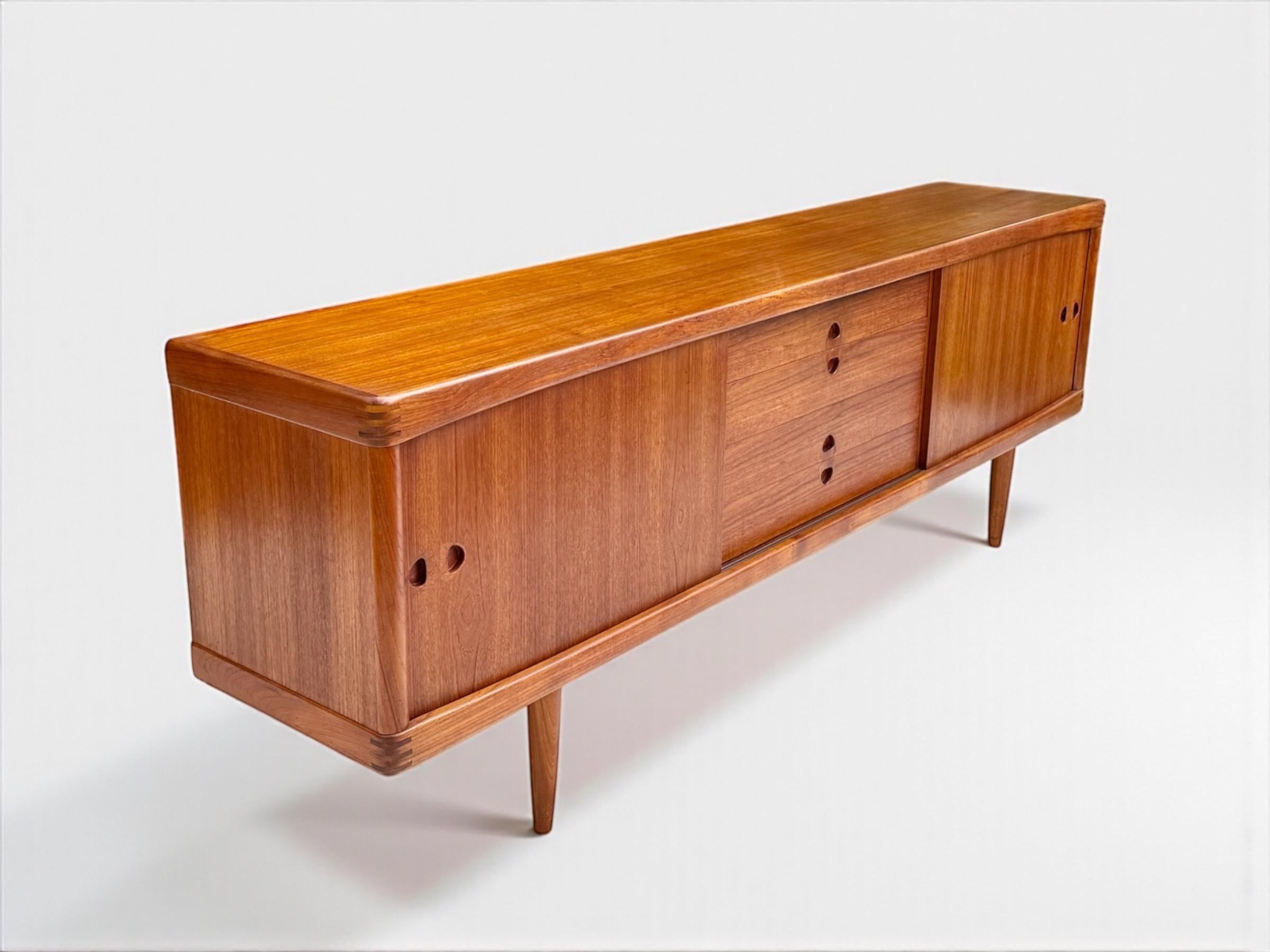 H.W. Klein Teak Sideboard for Bramin, Denmark 1960's For Sale 7