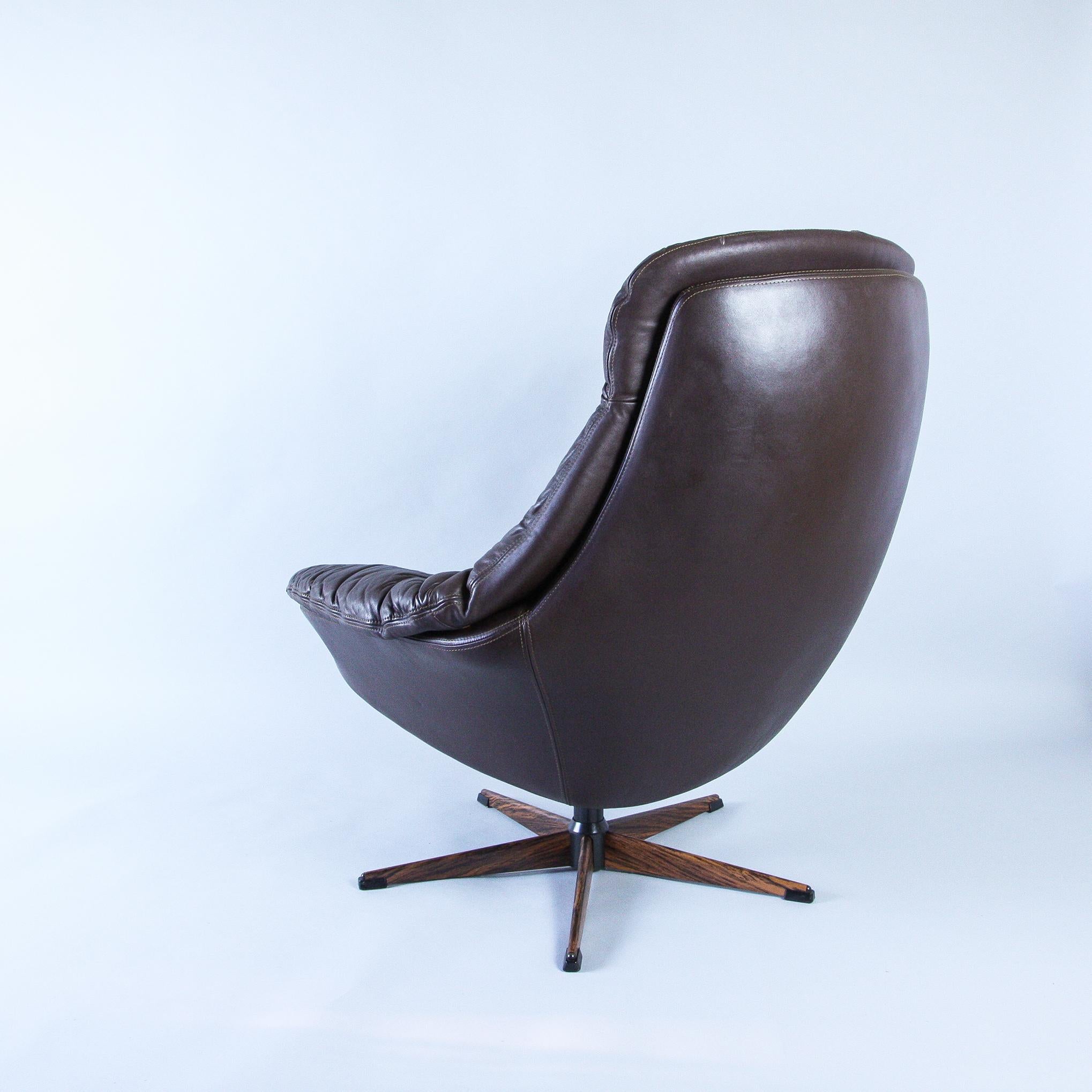 Mid-20th Century H.W Klein Leather Swivel Armchair