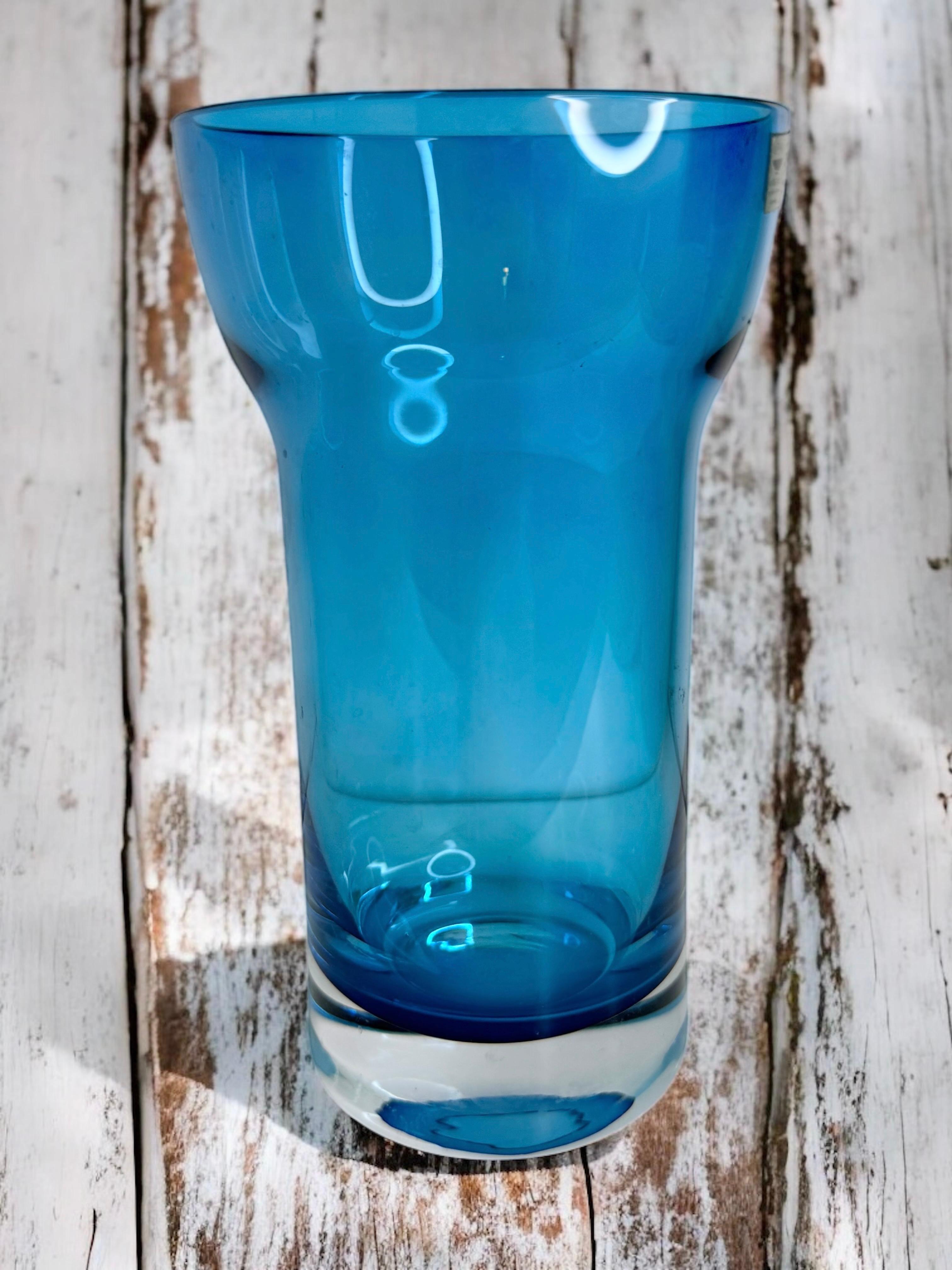 Hyacinth Glass Vase by Gral Glas in Blue, circa 1970s In Good Condition For Sale In Nuernberg, DE