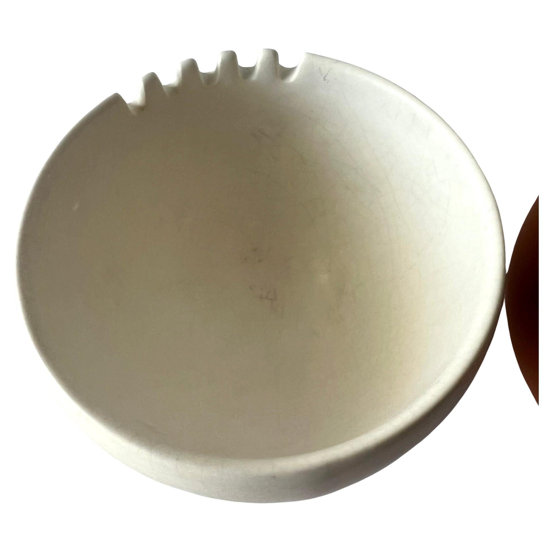Late 20th Century Hyalyn Pair of Ceramic Mid Century Modern Ball Ashtrays For Sale