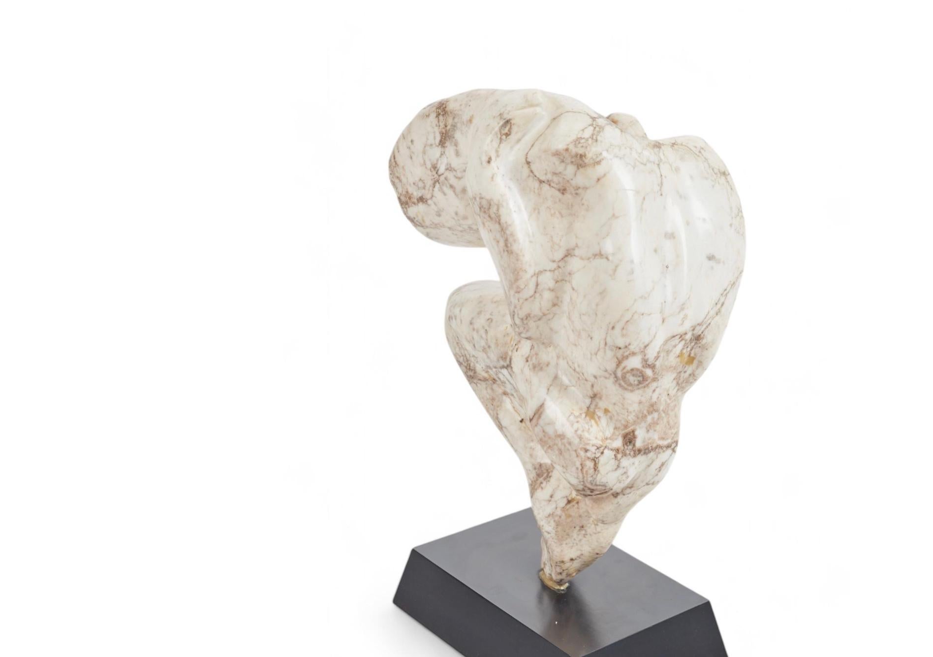 Abstrakte Marmorskulptur von Hyam Myer im Angebot 2