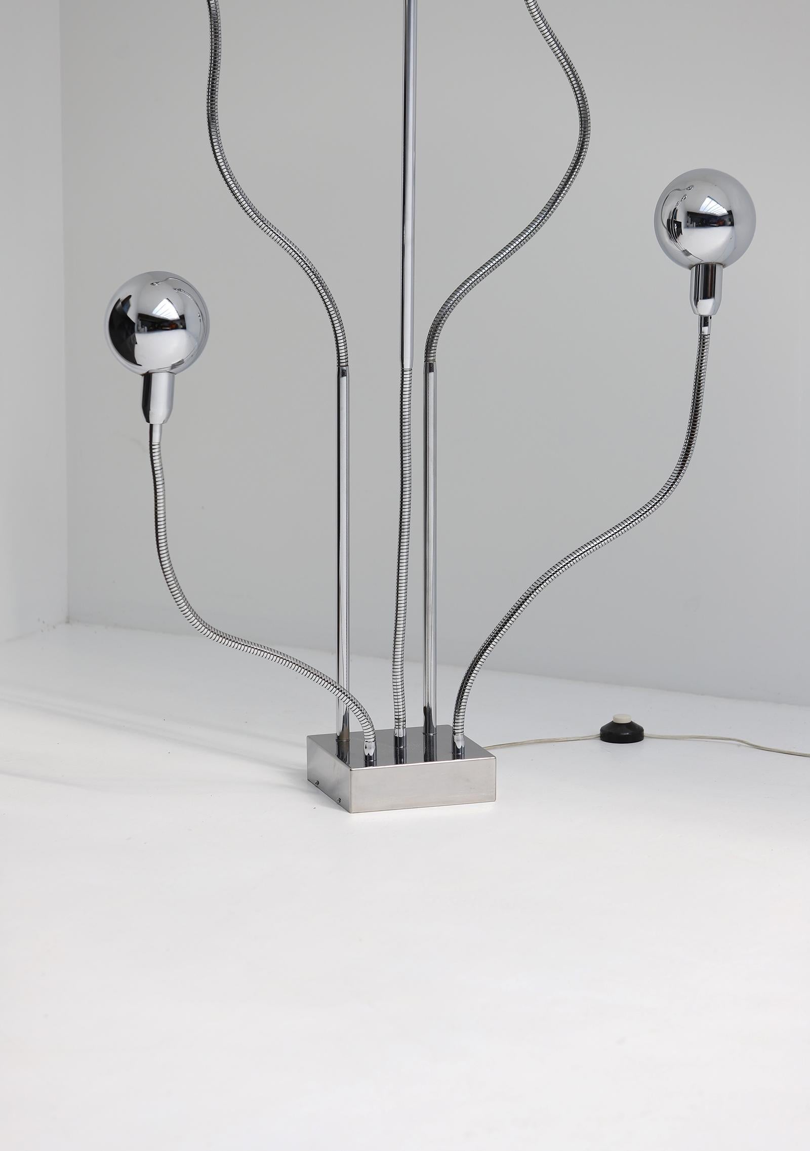  Hydra chrome floor / table lamp by Pierre Folie for Jaques Charpentier 1969 For Sale 7
