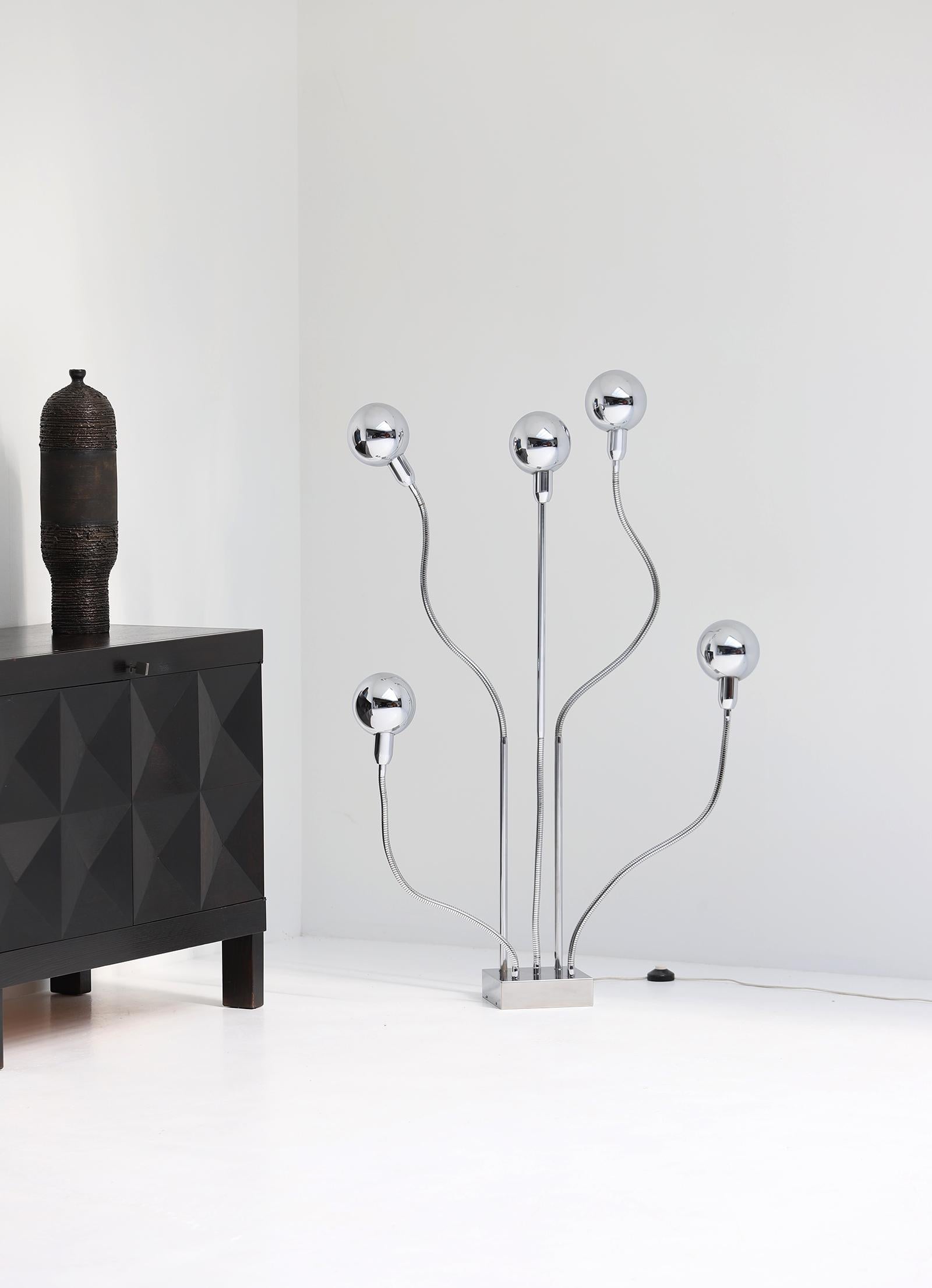 Hydra chrome floor / table lamp by Pierre Folie for Jaques Charpentier 1969 For Sale 1