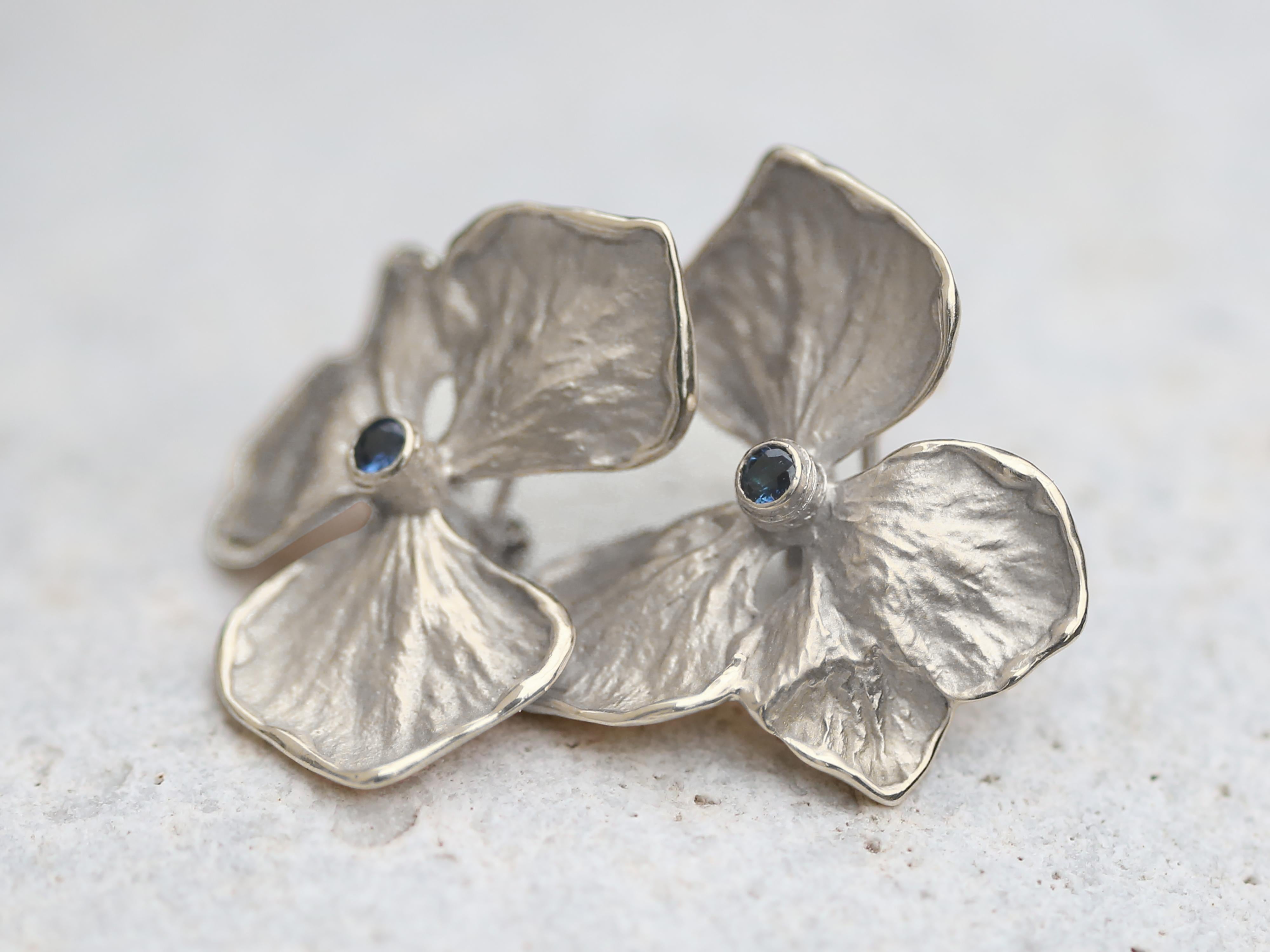Brilliant Cut Hydrangea Flower Earrings, Solid 14k White Gold, Blue Sapphire  For Sale