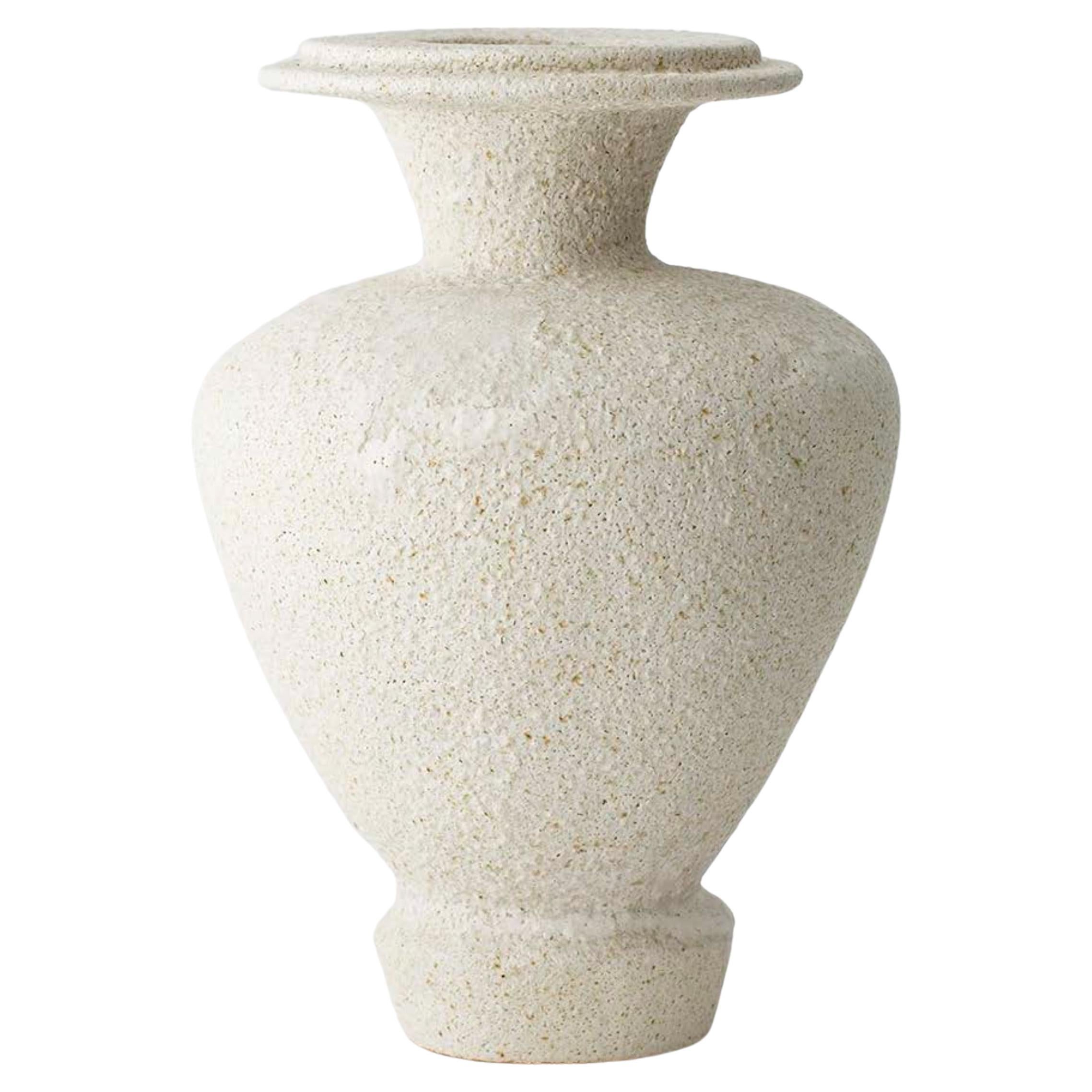 Hydria Hueso-Vase aus Steingut von Raquel Vidal und Pedro Paz