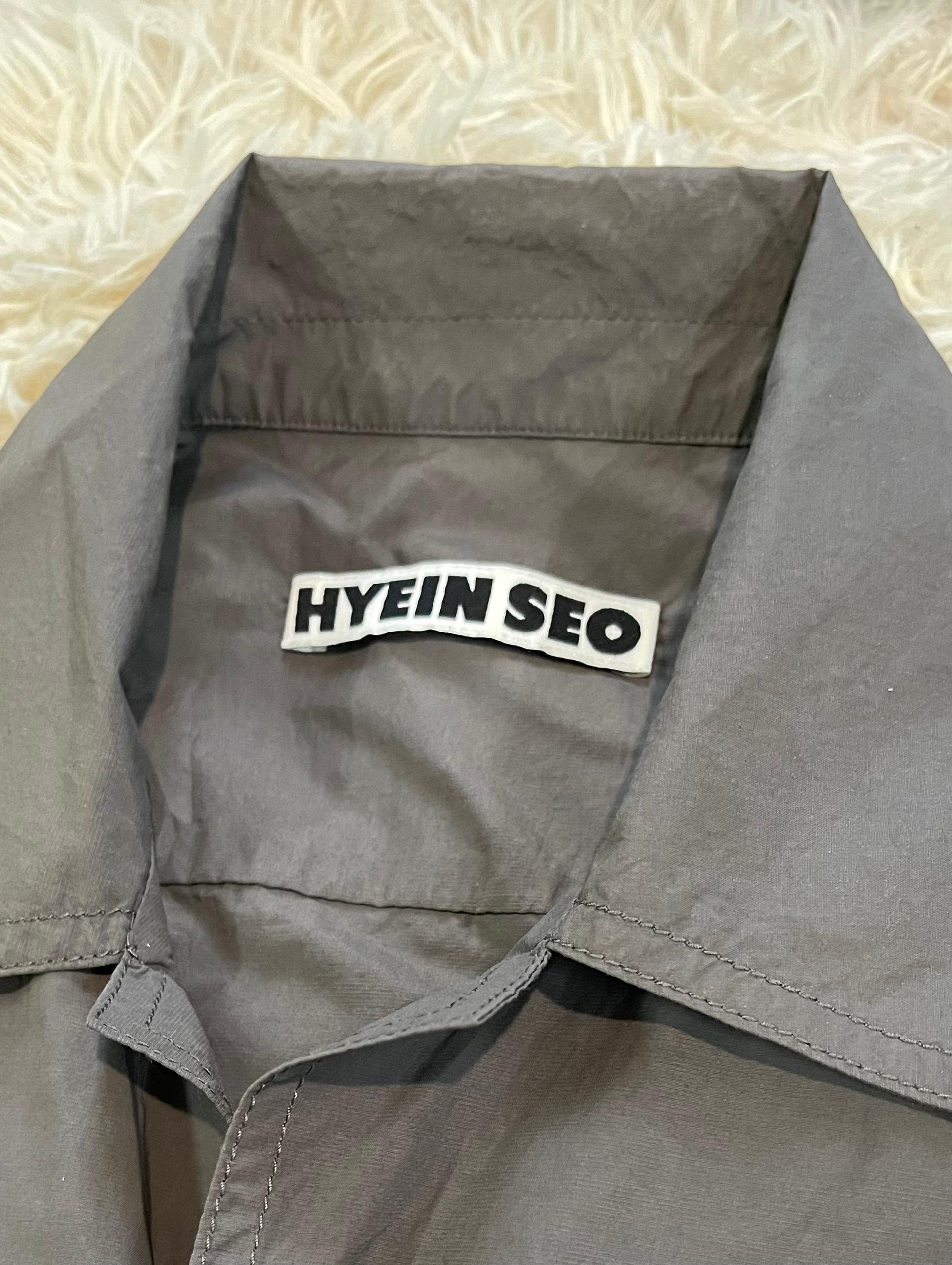 Hyein Seo F/S2018 Rauchhemd im Angebot 4