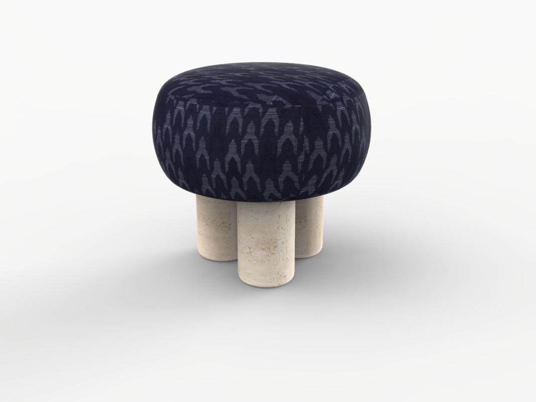 Hygge Puff Diseñado por Saccal Design House Exterior Baldac Azul Travertino en Nuevo estado para la venta en Castelo da Maia, PT