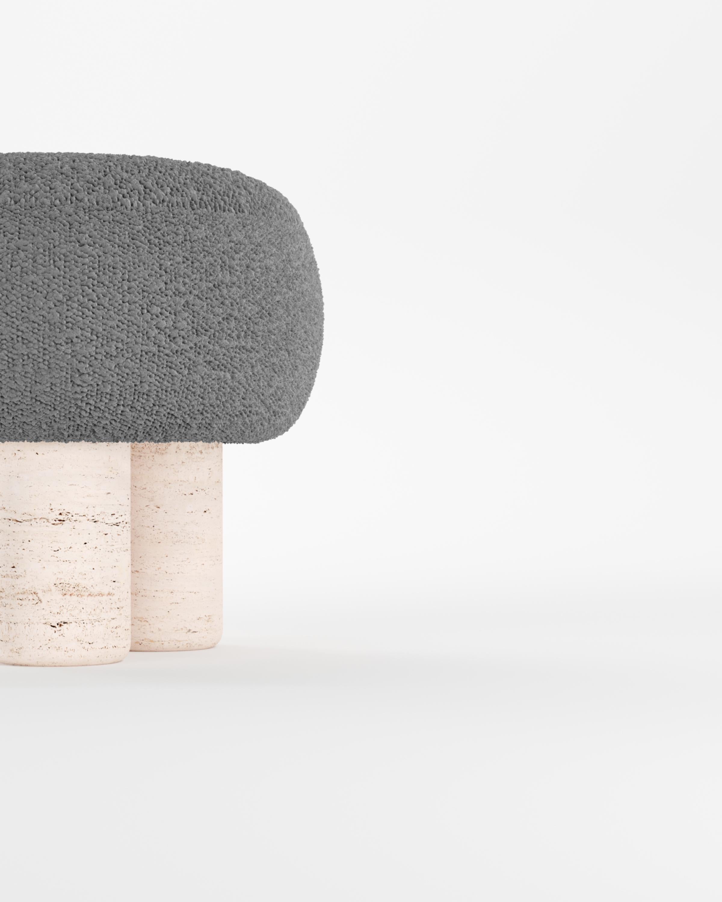 Sgabello Hygge Designed by Saccal Design House Boucle Charcoal Grey Travertino In condizioni Nuovo in vendita a Castelo da Maia, PT