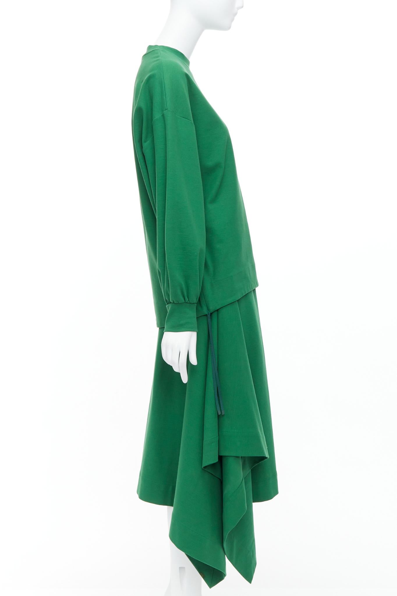 HYKE Grüner Baumwollpullover Pullover mit asymmetrischem Saum Rock Set JP2 M im Zustand „Gut“ im Angebot in Hong Kong, NT