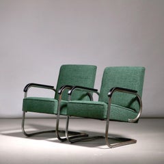 Hynek Gottwald Pair of 'EK32' Bauhaus Cantilever Armchairs, 1930s
