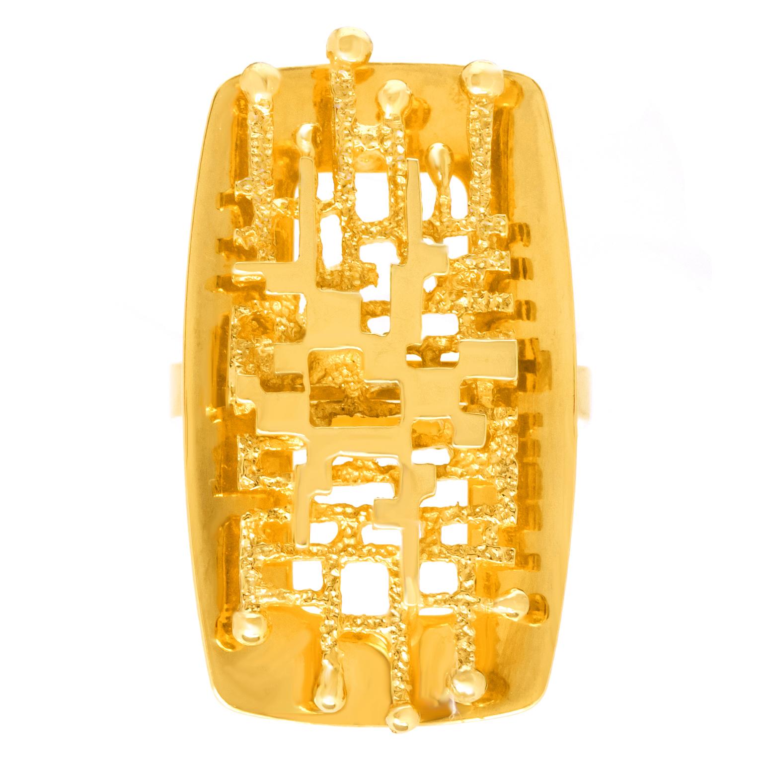 Hypermoderner Goldring (Modernistisch) im Angebot