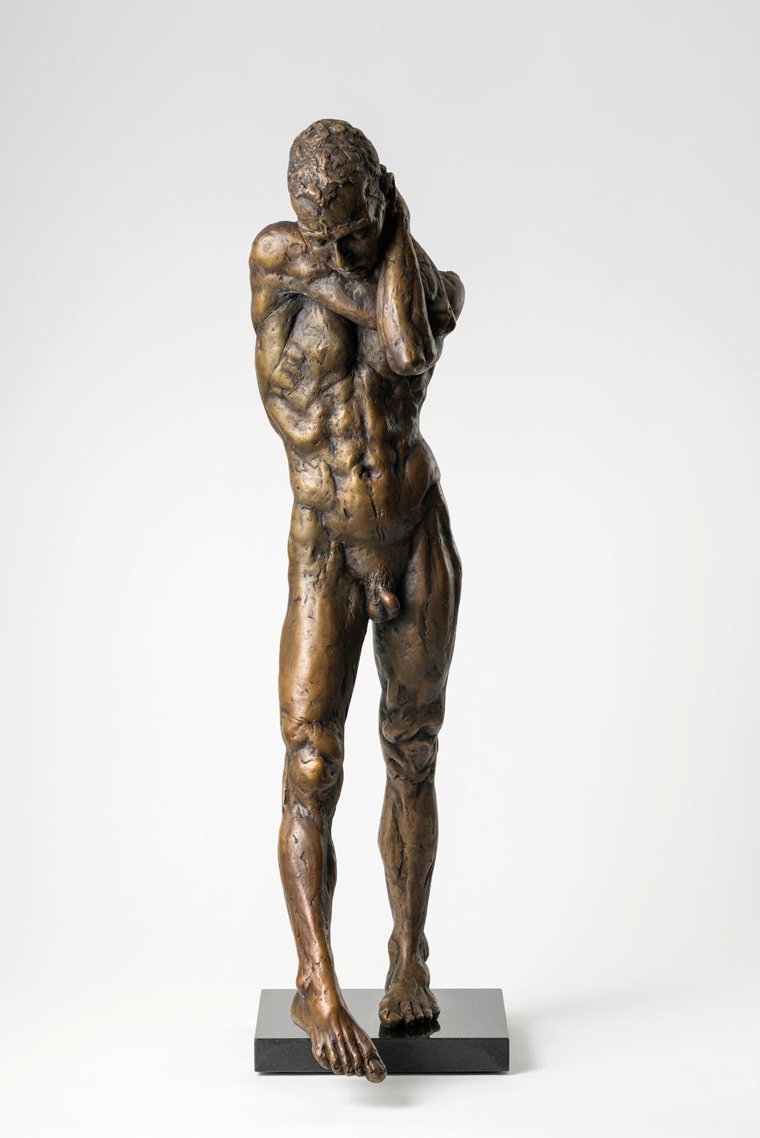 Studio a bracci ripiegati (Figura intera) in vendita 4