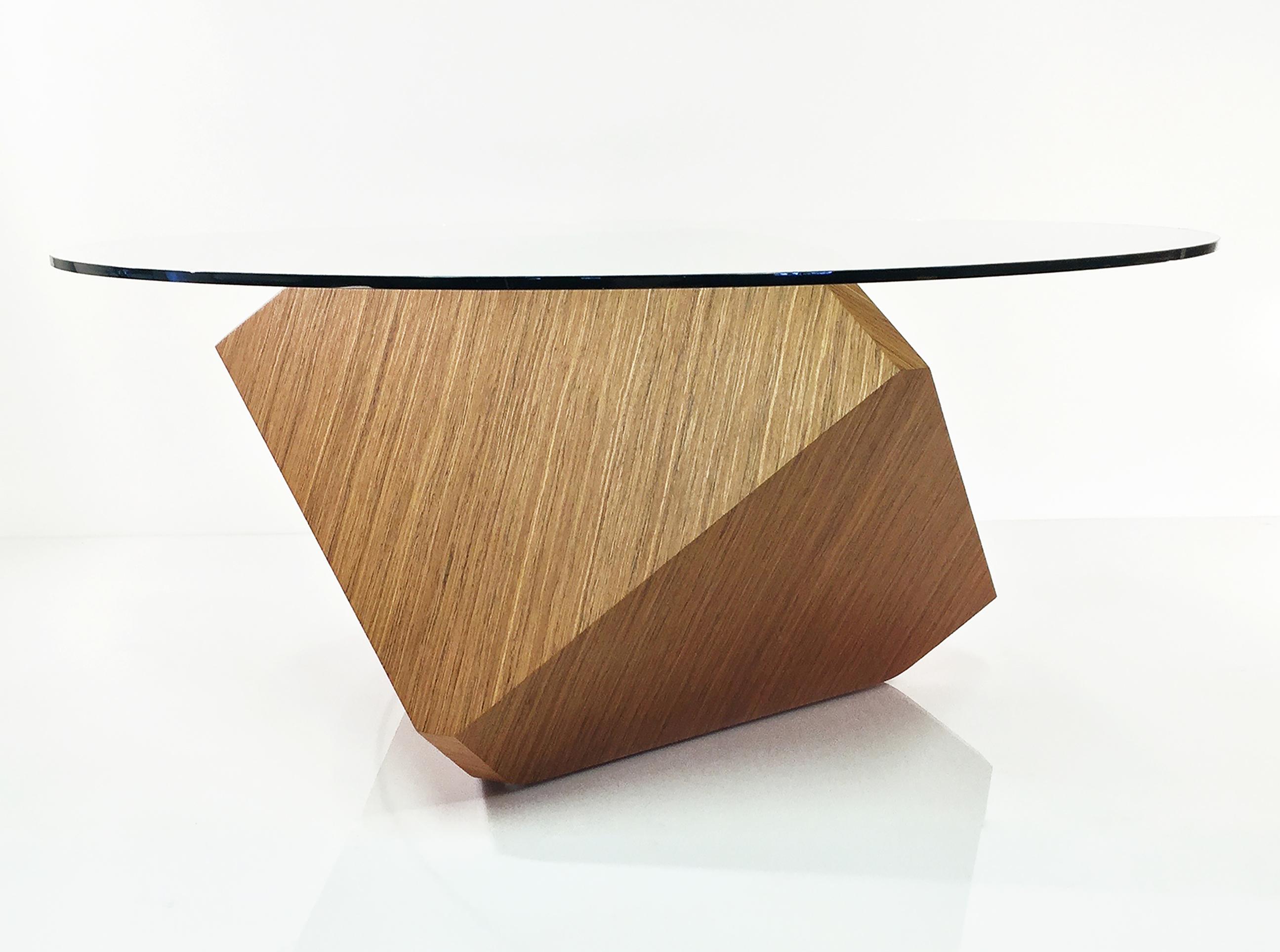 Il Cooper-Hewitt National Design Museum definisce William come 
il minimalista americano. Forse nessun altro suo progetto esemplifica
Minimalismo e Modernismo più del suo iconico piedistallo 