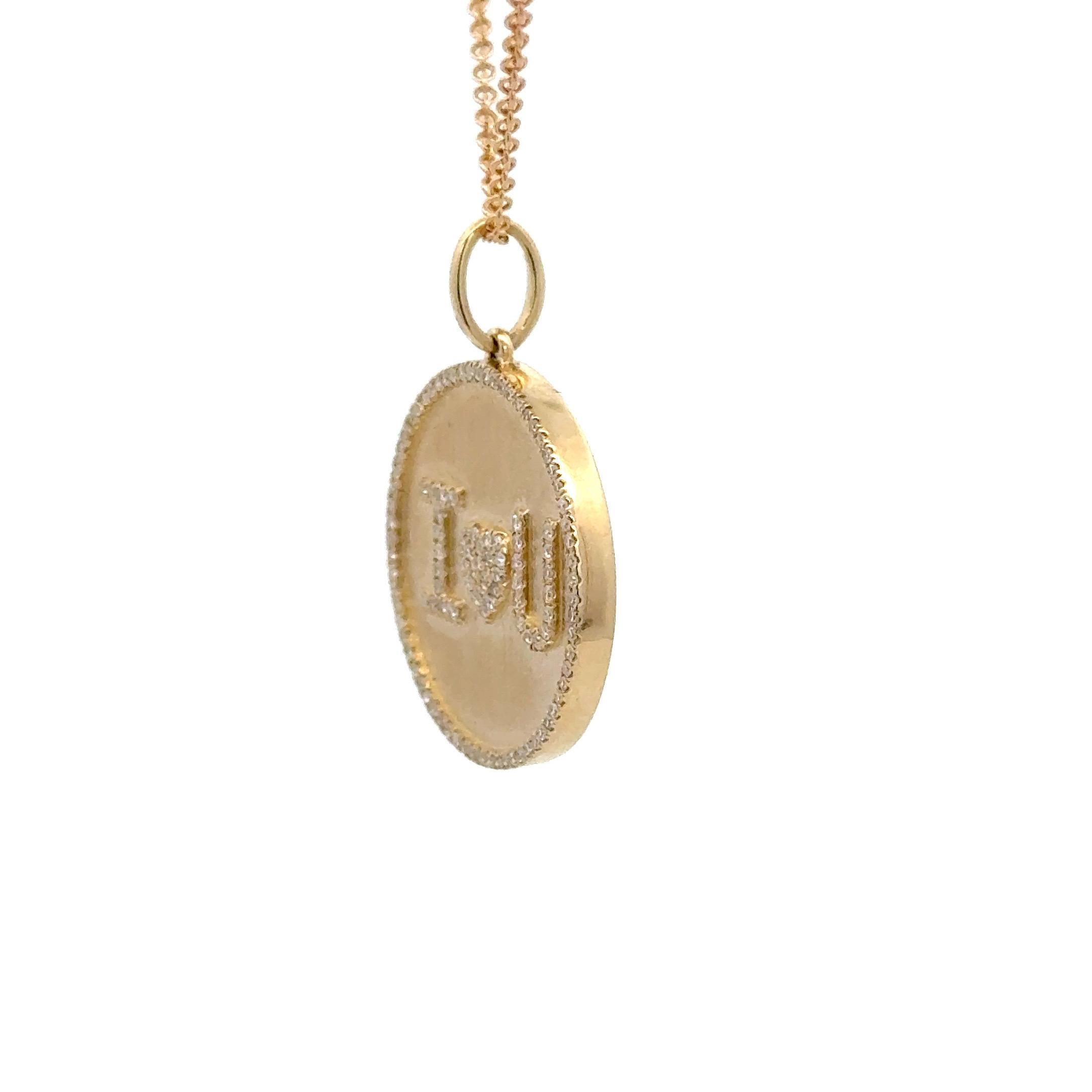 Pendentif breloque « I LOVE YOU » en or jaune 14 carats avec disques de diamants de finition mate 0,27 carat Neuf - En vente à New York, NY