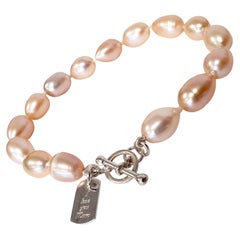 I Love You Mum Sterling Silver Tag Charm Knotted Peach Pearl T-Bar Bracelet
