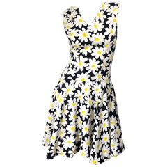 I Magnin 1960s Black and White Daisy Print Pique Cotton Vintage 60s A Line Dress