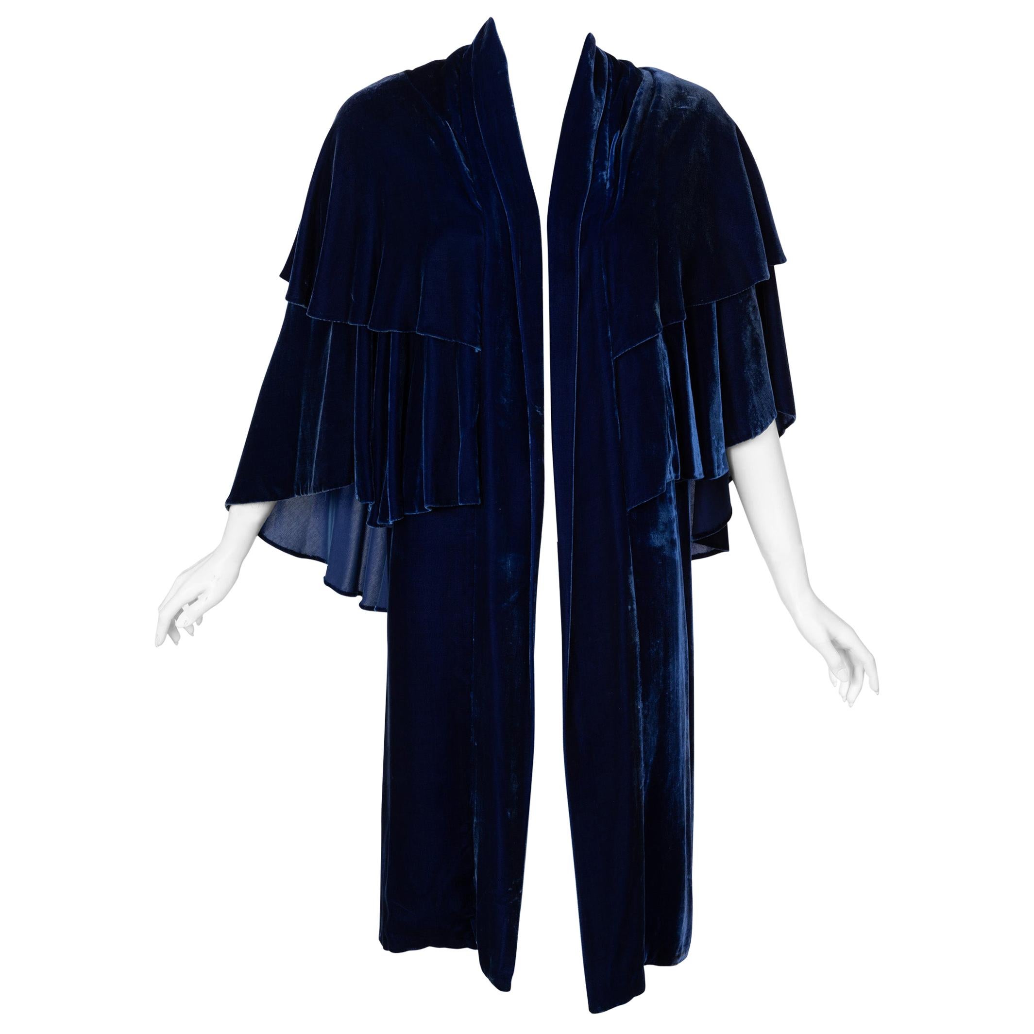 I Magnin & Co. Blue Silk velvet Evening Cape Coat, 1930s For Sale