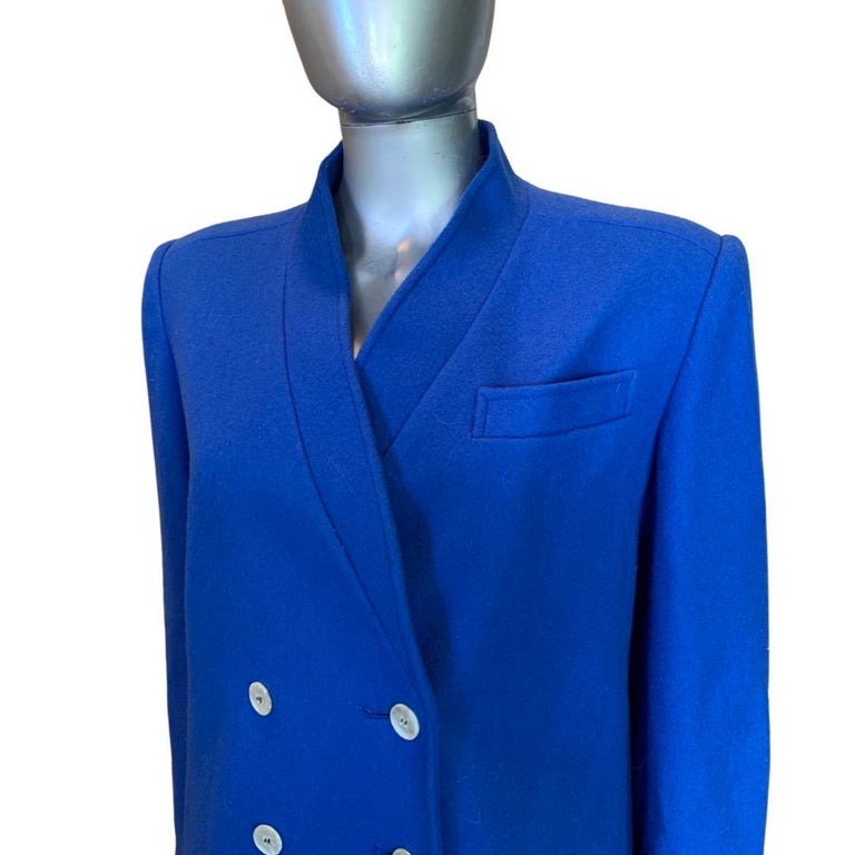 I Magnin Vintage Cobalt Blue Wool Double Breasted Modern Coat Size 10/12 For Sale 1