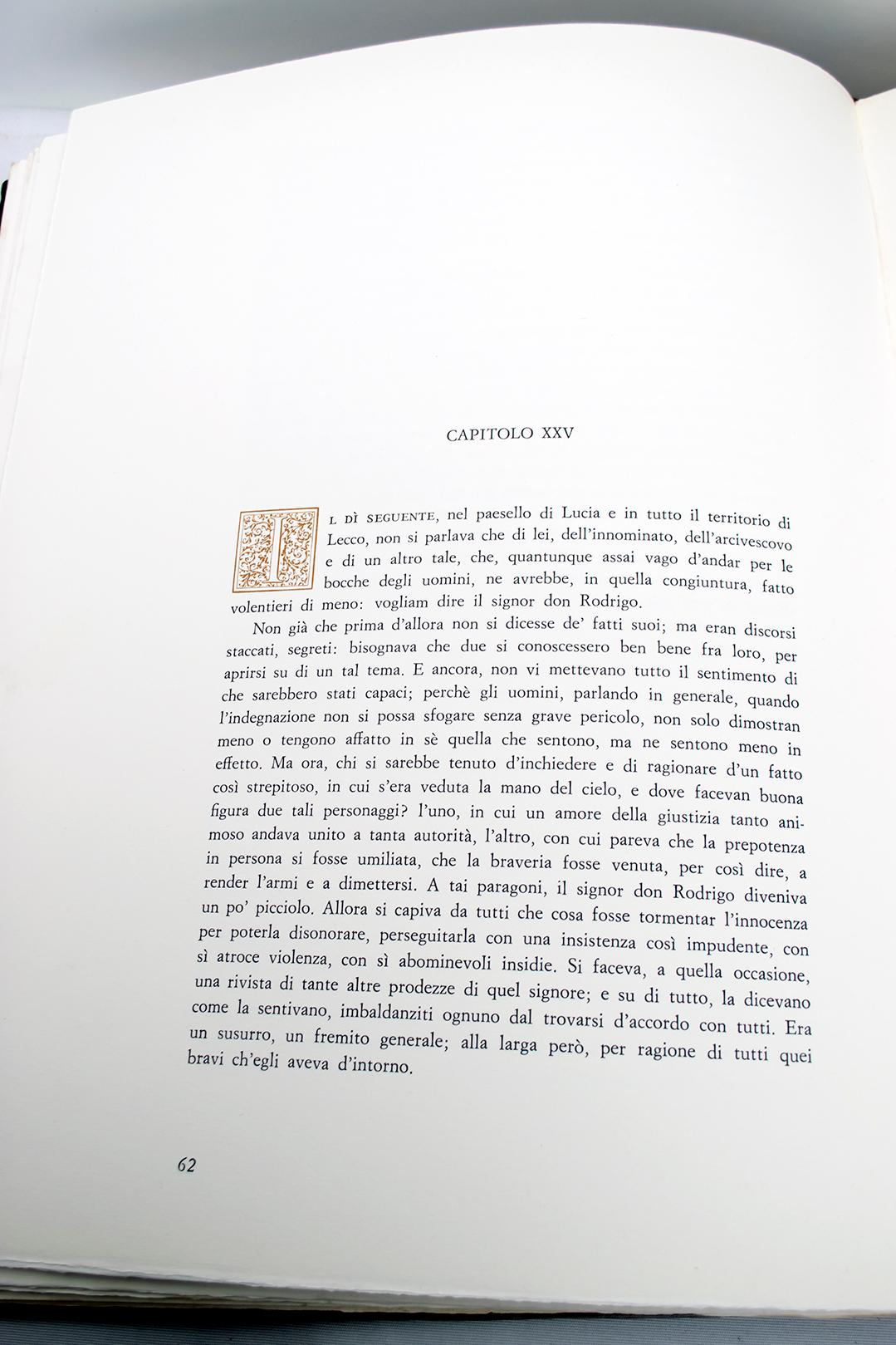 I Promessi Sposi by Alessandro Manzoni, Treccani Edition of 1973 For Sale 4