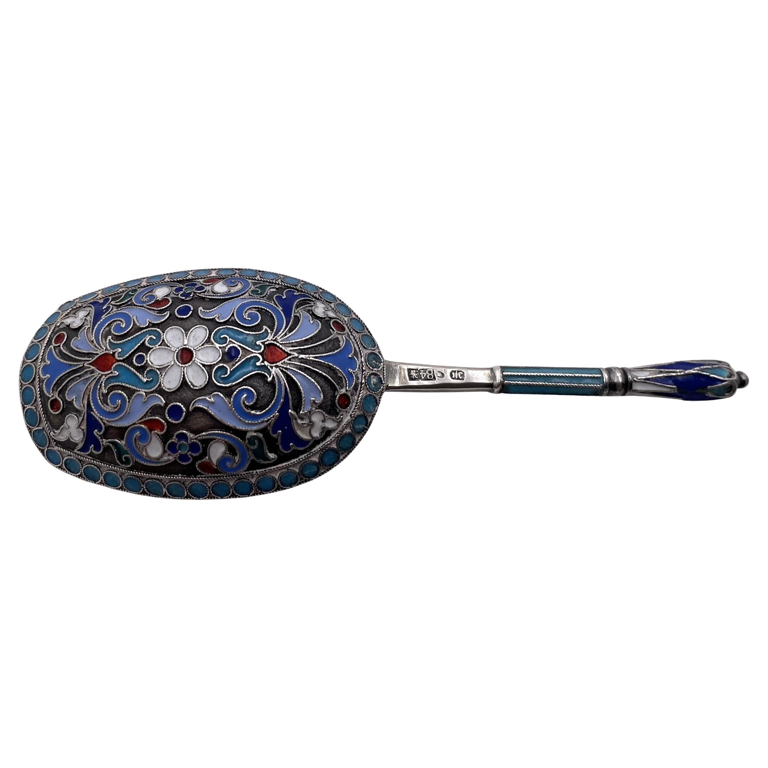 I. Cucchiaio russo in smalto e argento di Saltykov della fine del XIX secolo in vendita