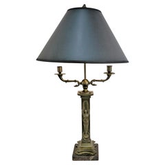 Lampe de table Empire en bronze du XIXe siècle 
