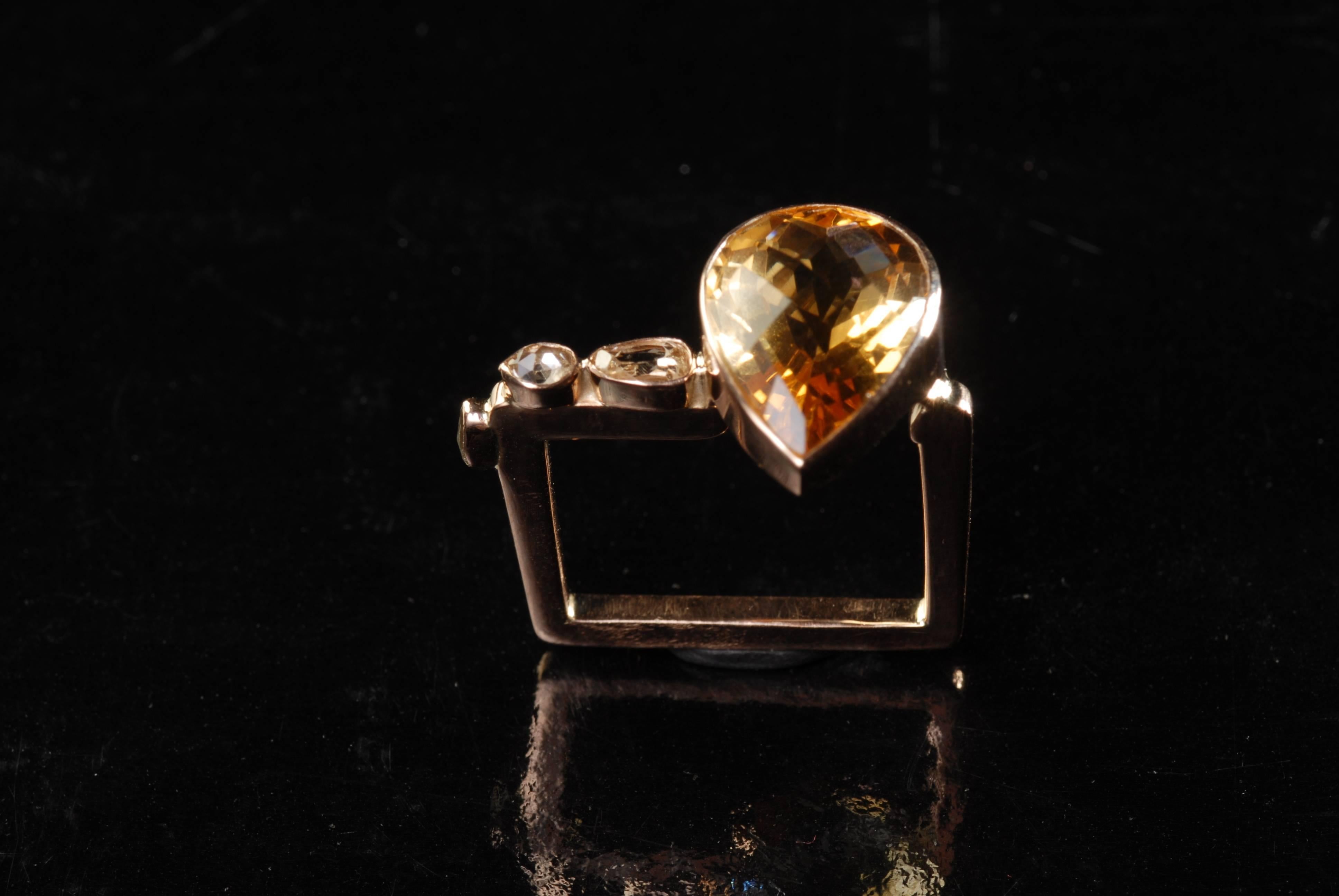 Women's or Men's Ia Jewels 14 Carat Rose Gold Yellow Citrine Diamond Cocktail Ring For Sale
