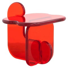 IAN ALISTAIR COCHRAN - Plump Resin Side Table