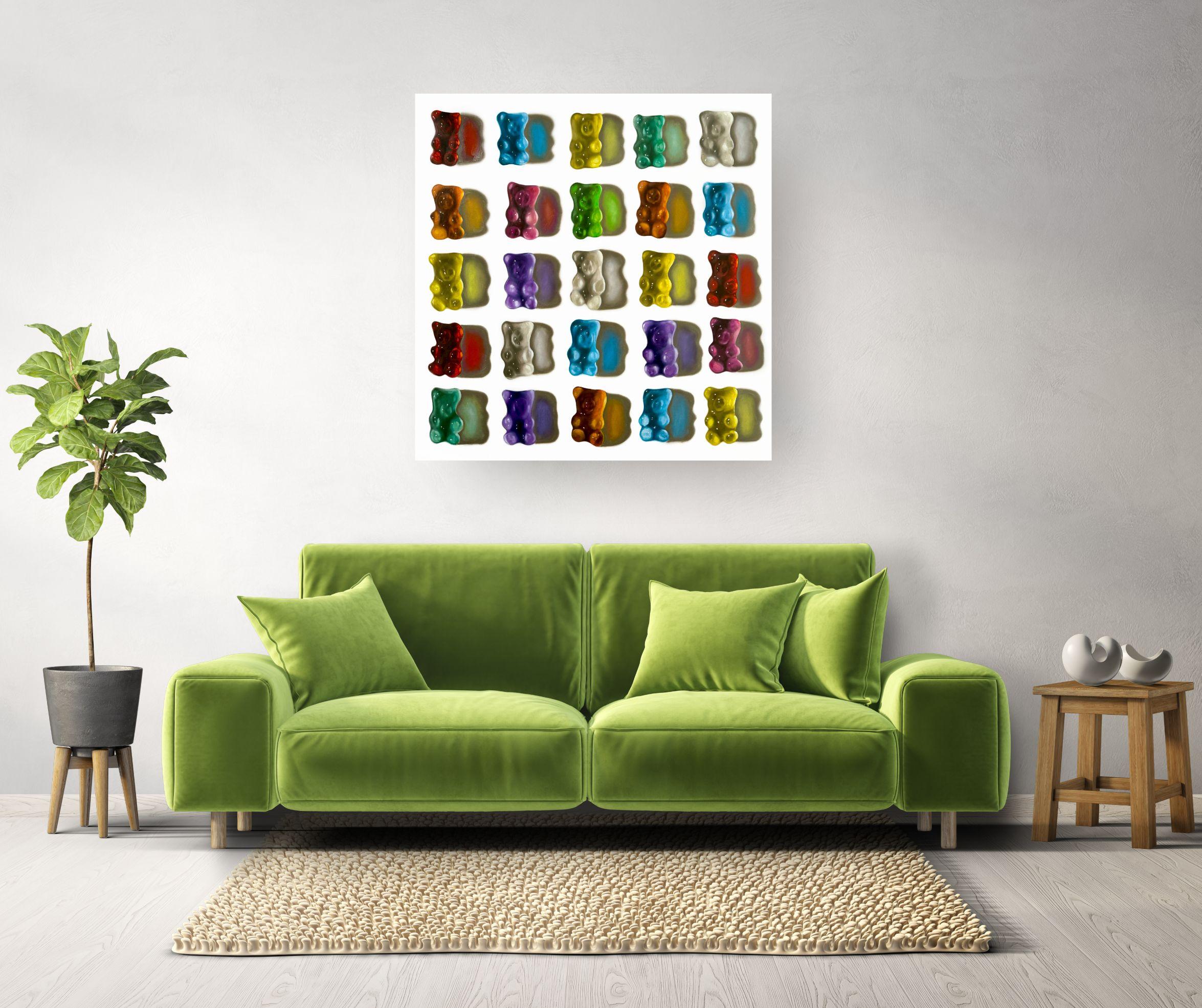Bunte Bären -Original Stillleben Realismus Ölgemälde- Pop Art Kunstwerk – Painting von Ian Bertolucci