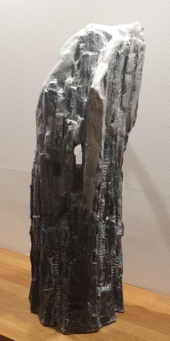 Émergence - sculpture en résine contemporaine, œuvre d'art originale moulée, forme de figure humaine