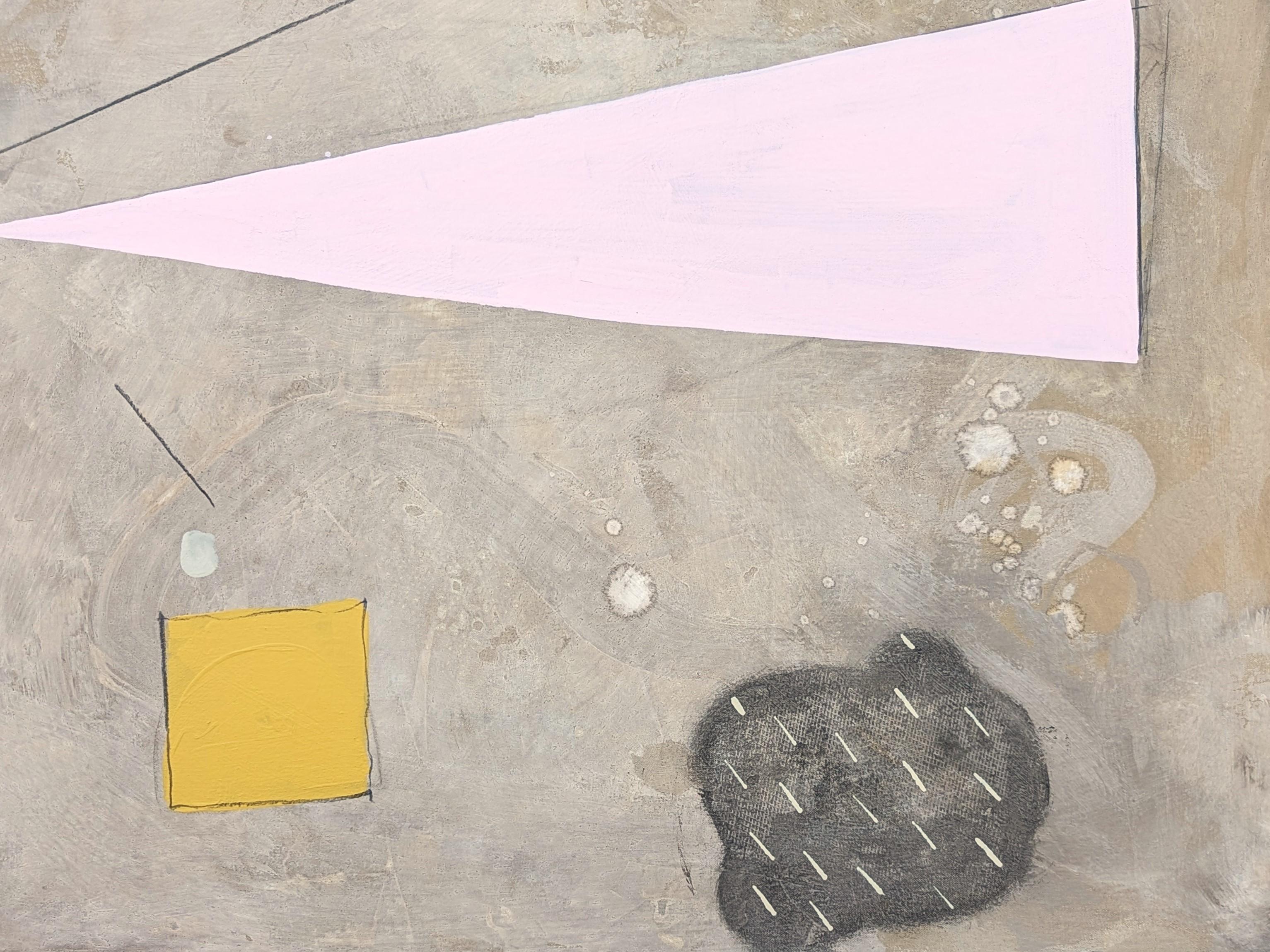 Quadro astratto gestuale dai toni neutri dell'artista contemporaneo Ian Francis. L'opera presenta una varietà di segni gestuali accentuati da forme nere, rosa e gialle su uno sfondo marrone. Firmato, intitolato e datato sul retro. Attualmente non è