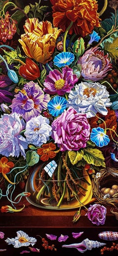 Fleuriste très baroque avec oiseaux de paradis rouges et perroquet brillant