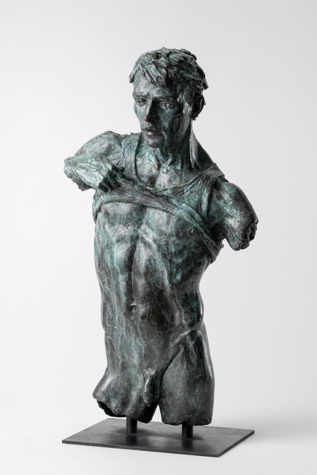 Demian Entkleiden – Sculpture von Ian Rank-Broadley